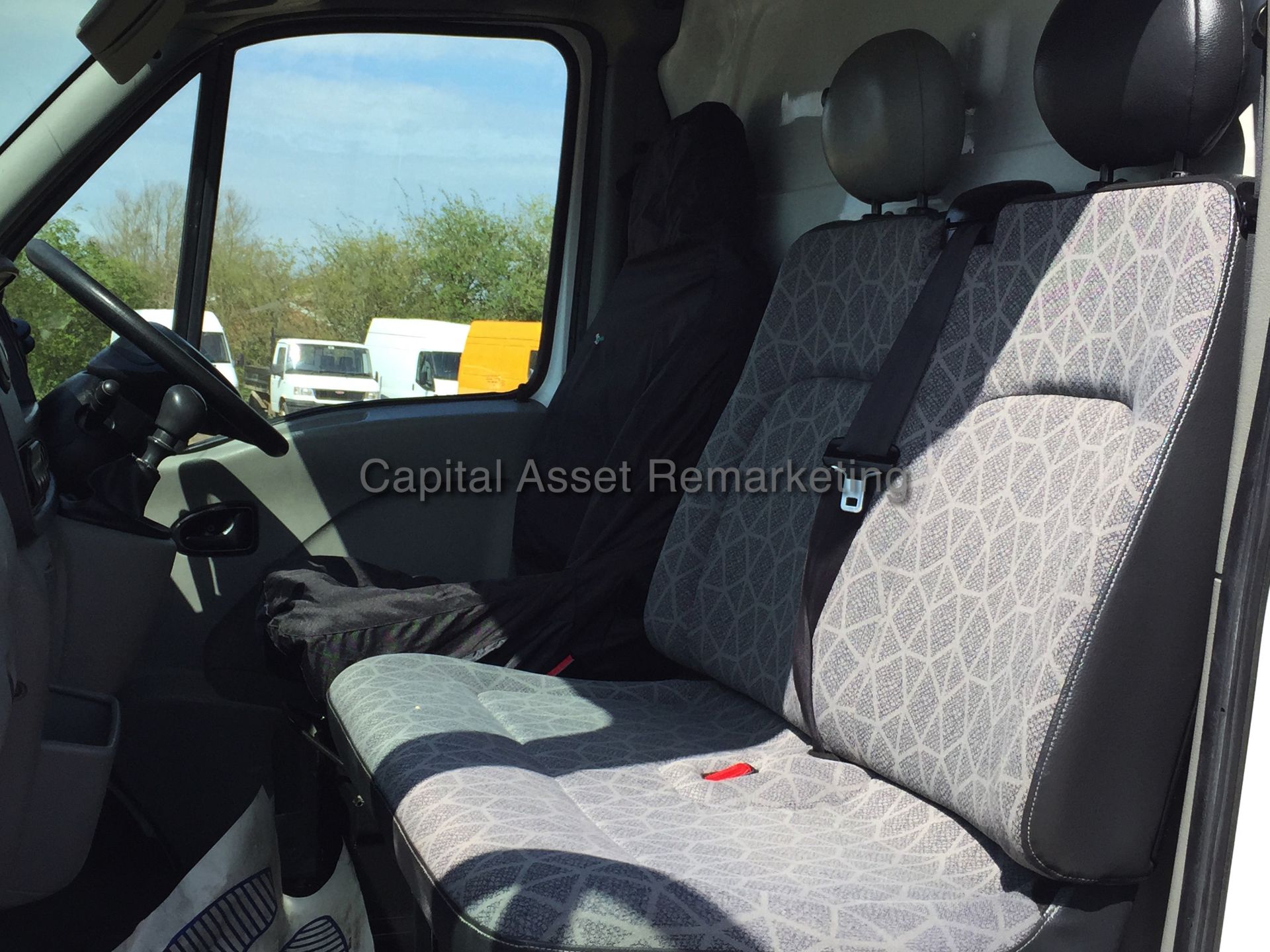 RENAULT MASTER LWB EXTRA HI-ROOF (120 PS - 6 SPEED) 2008 - 58 REG **NO VAT** - Image 8 of 10