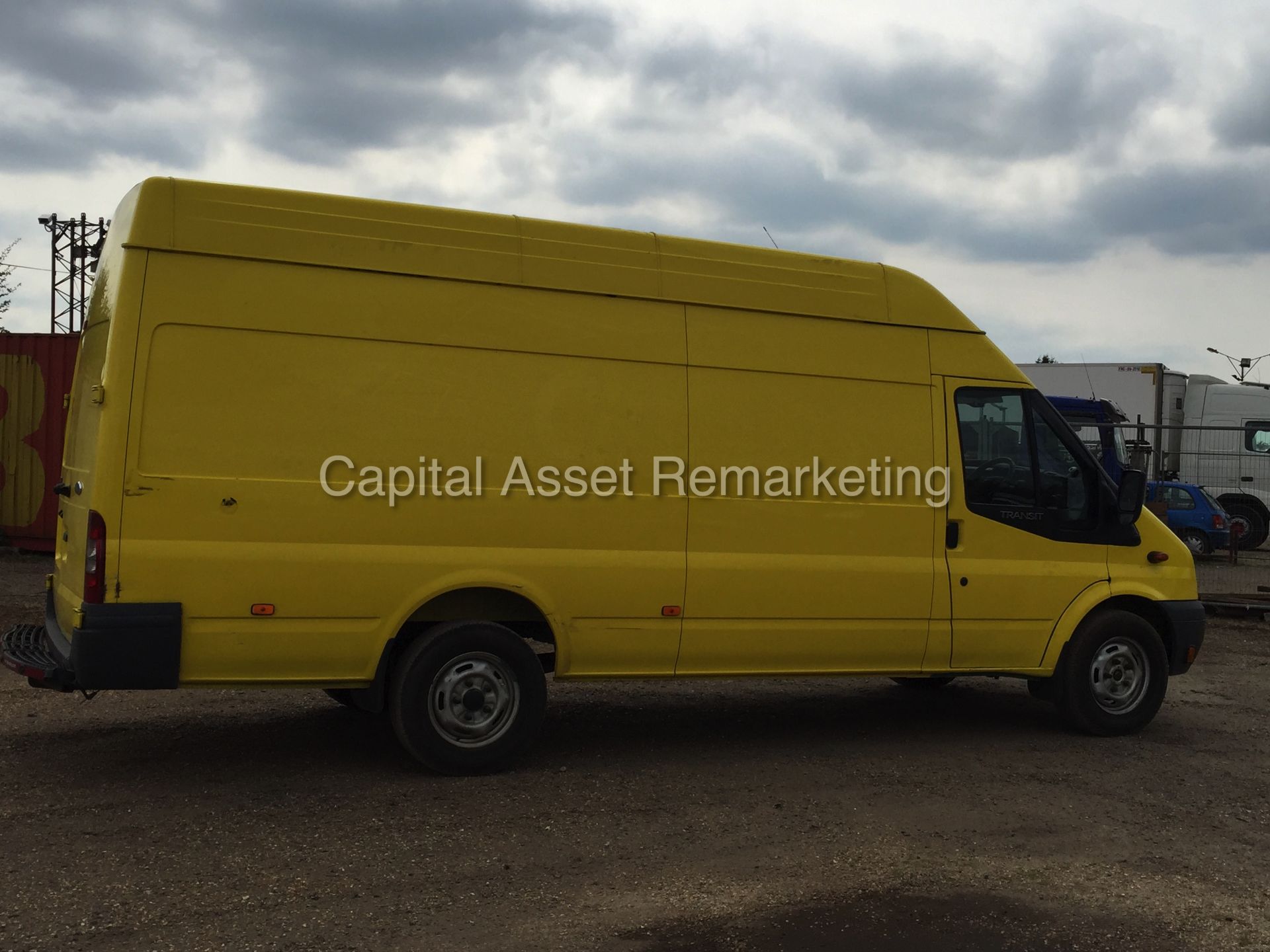 FORD TRANSIT 115 T350L (2011 - 61 REG) XLWB HI-ROOF (2.4 TDCI - 115 PS - 6 SPEED) - Image 8 of 15