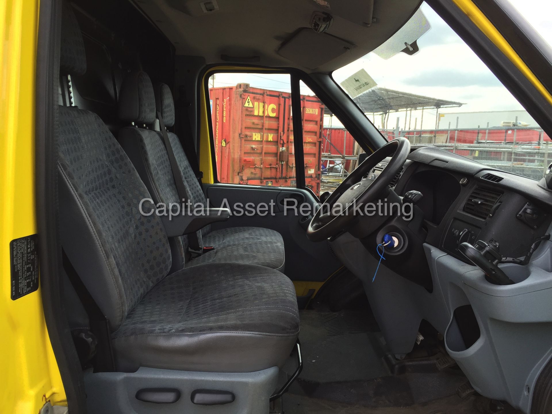 FORD TRANSIT 115 T350L (2011 - 61 REG) XLWB HI-ROOF (2.4 TDCI - 115 PS - 6 SPEED) - Image 10 of 15