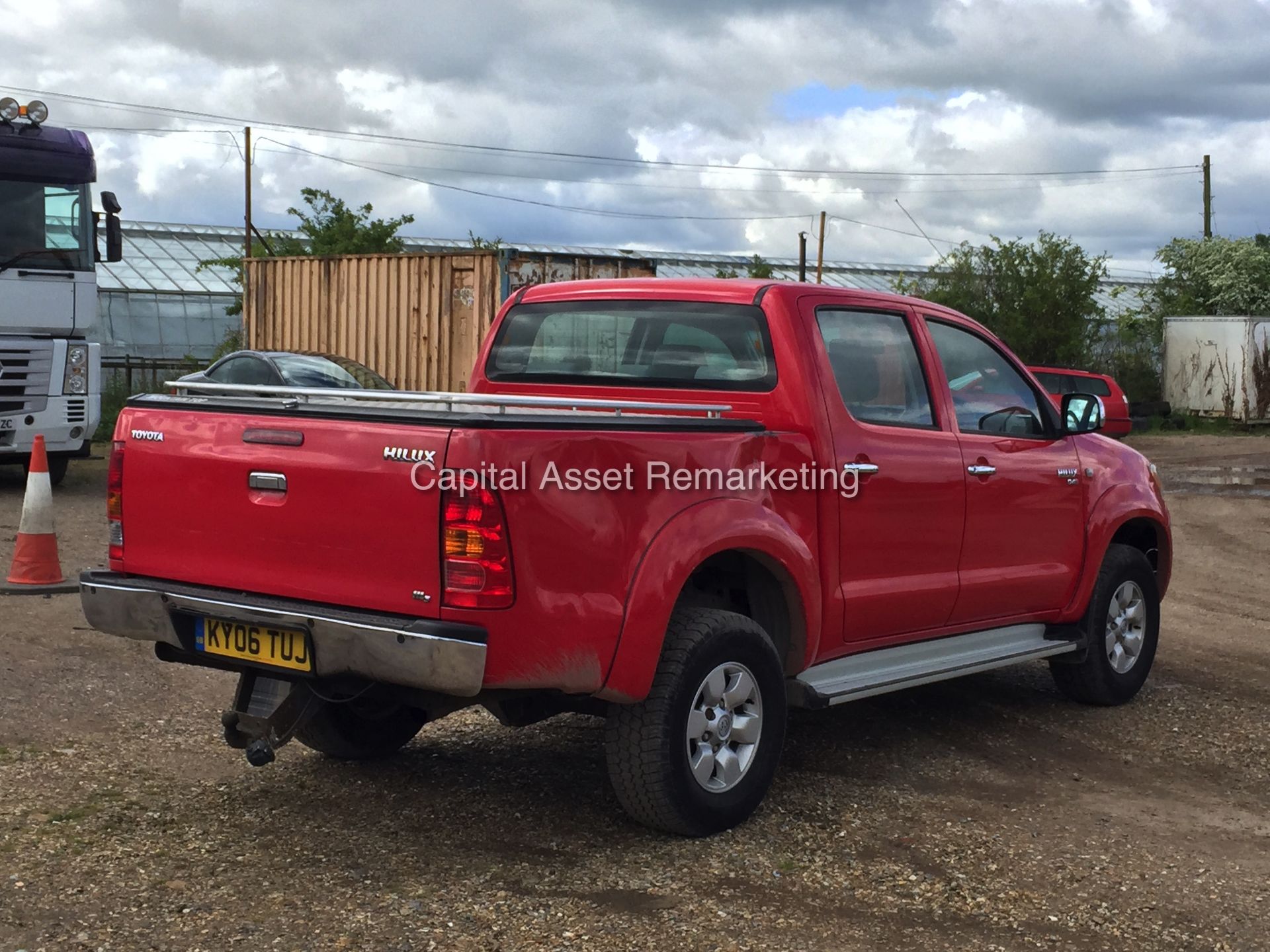 TOYOTA HILUX HL3 (2006 - 06 REG) 4x4 D/CAB PICK-UP  ** AIR CON - 1 FORMER KEEPER - NO VAT TO PAY ** - Image 5 of 19