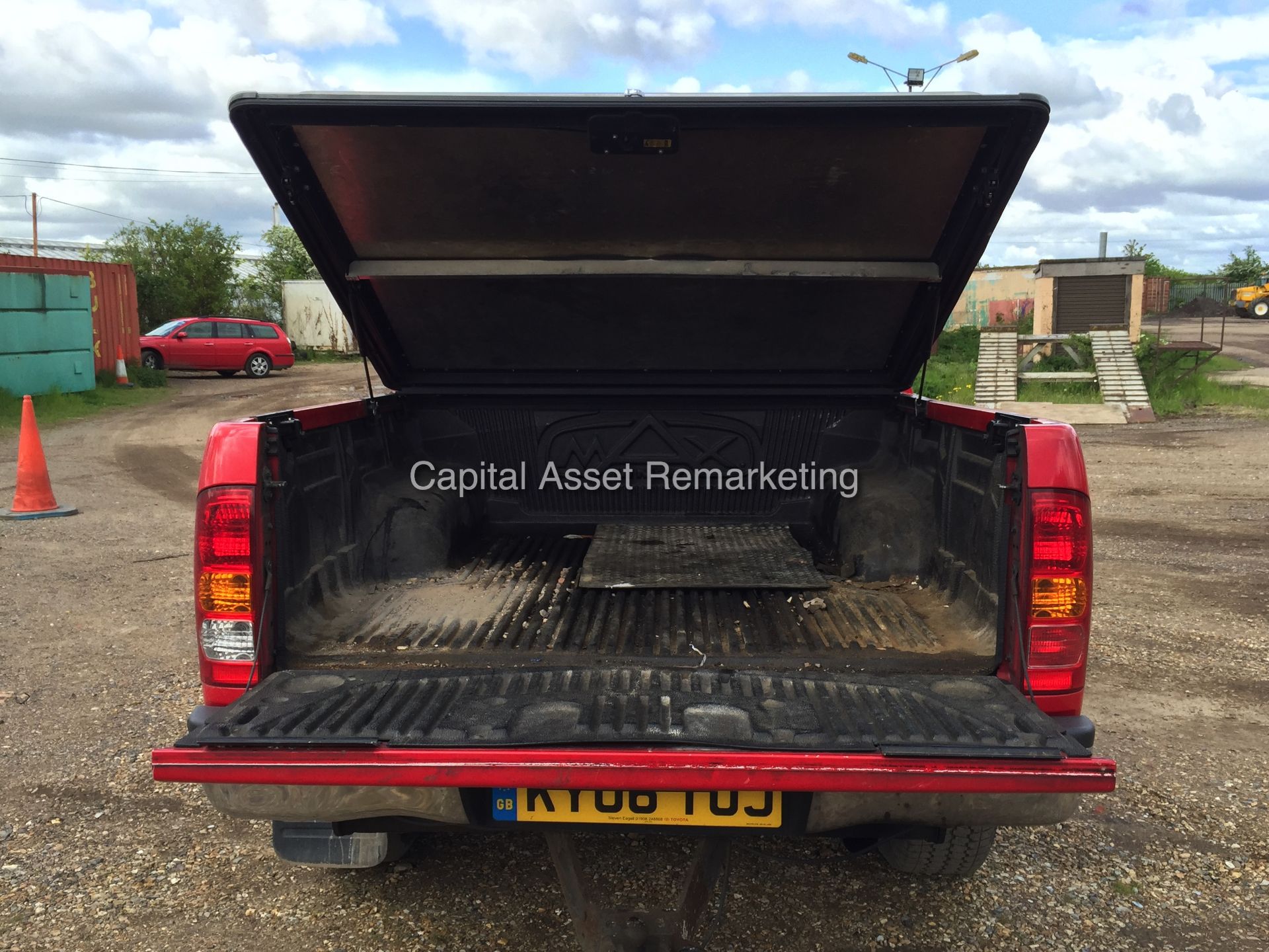 TOYOTA HILUX HL3 (2006 - 06 REG) 4x4 D/CAB PICK-UP  ** AIR CON - 1 FORMER KEEPER - NO VAT TO PAY ** - Image 9 of 19