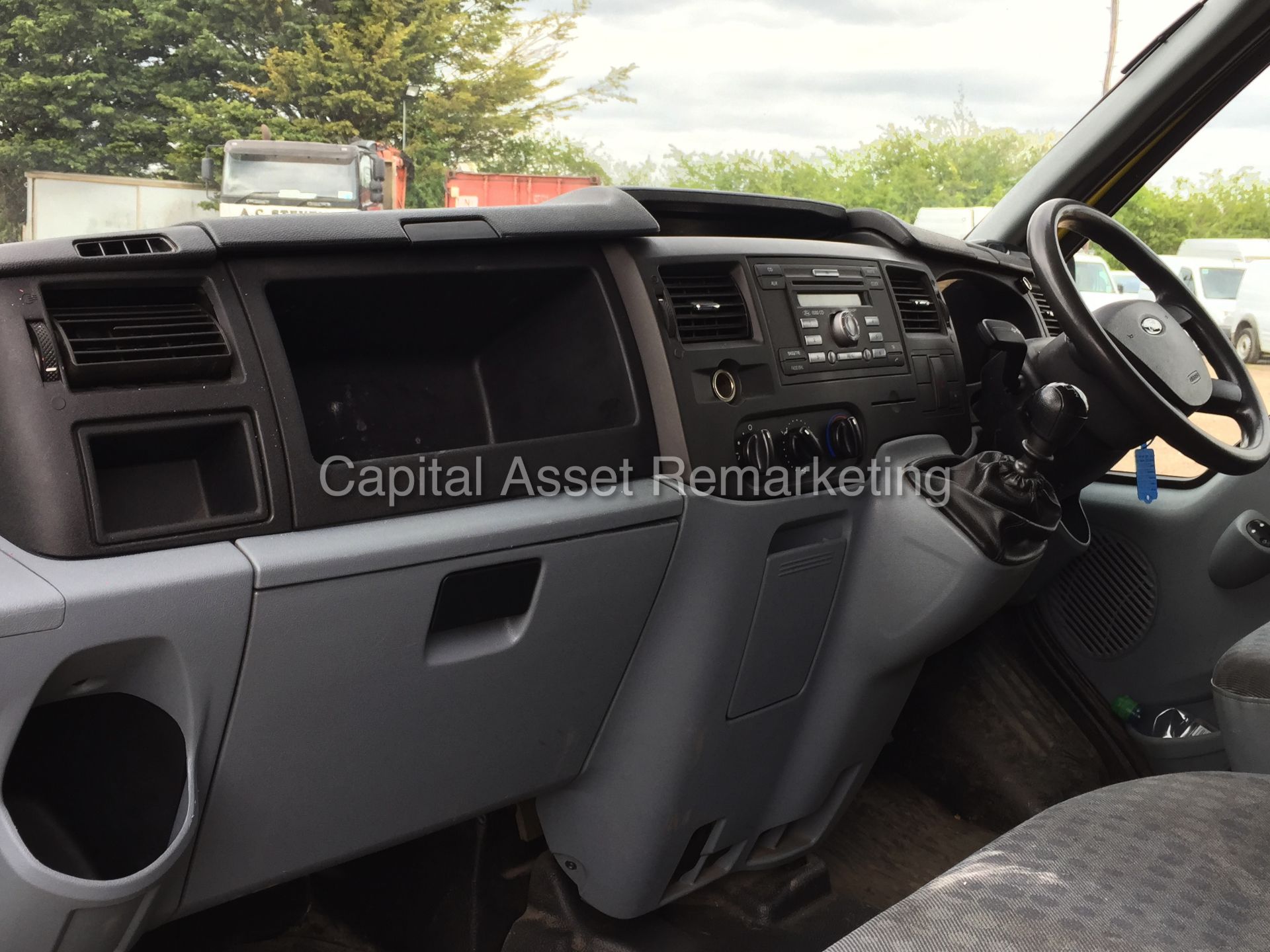 FORD TRANSIT 115 T350L (2011 - 61 REG) XLWB HI-ROOF (2.4 TDCI - 115 PS - 6 SPEED) - Image 11 of 15