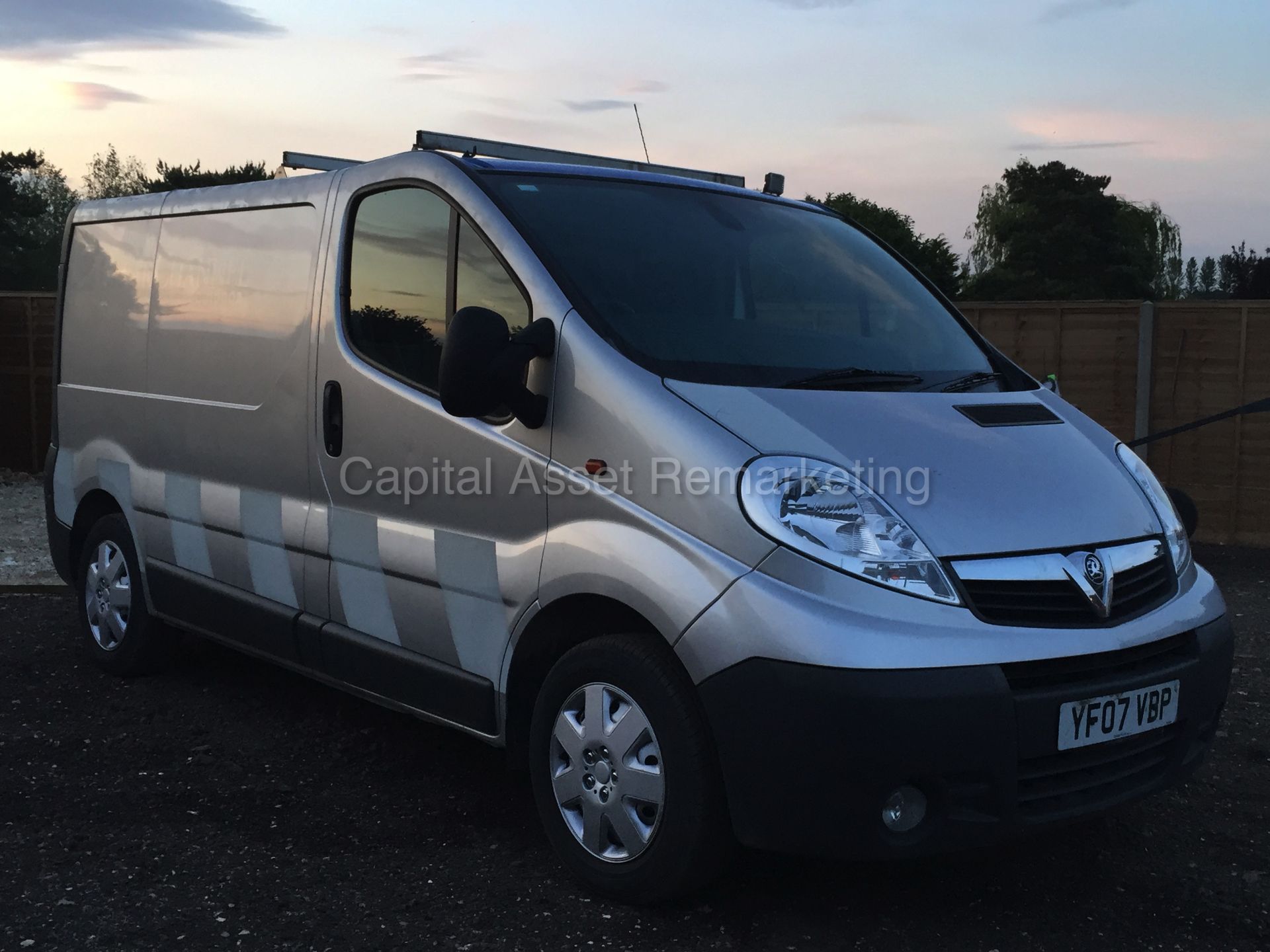 VAUXHALL VIVARO SWB (2007 - 07 REG) 2.0 CDTI - 6 SPEED  **1 COMPANY OWNER FROM NEW - GENUINE MILES**