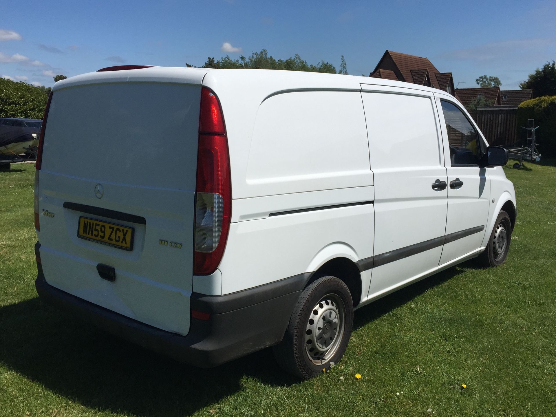 MERCEDES VITO 111 CDI LONG 2009 (59) AIR CON **EXSTENSIVE SERVICE HISTORY** ***NO VAT*** - Image 6 of 19