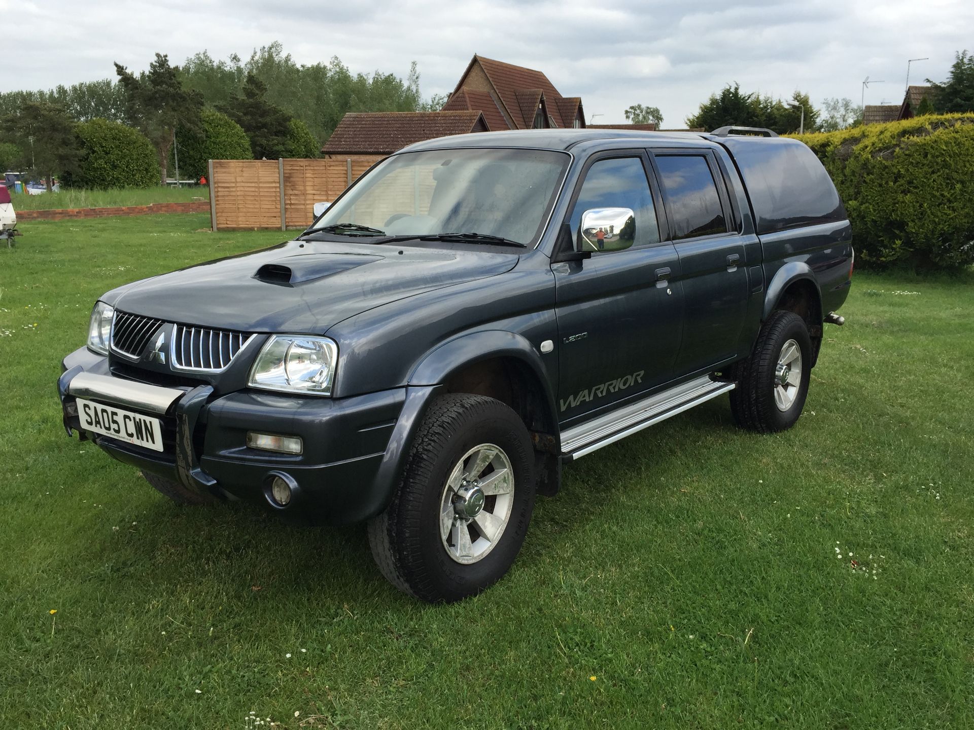 MITSUBISHI L200 WARRIOR LWB DOUBLE CAB 2005 (05) REG ***AIR CON*** METTALIC GRAY TRUCKMAN TOP - Image 2 of 19