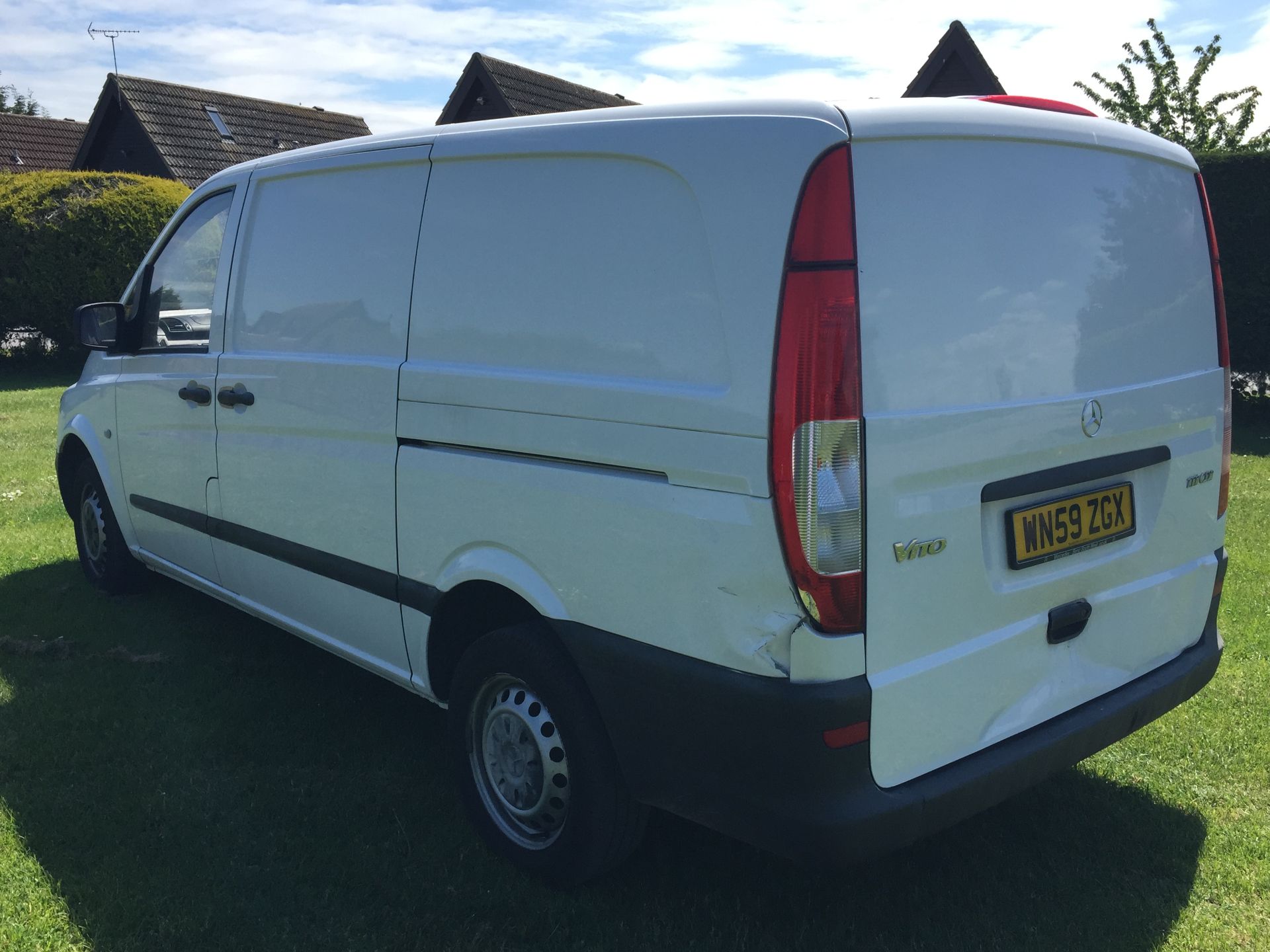 MERCEDES VITO 111 CDI LONG 2009 (59) AIR CON **EXSTENSIVE SERVICE HISTORY** ***NO VAT*** - Image 3 of 19