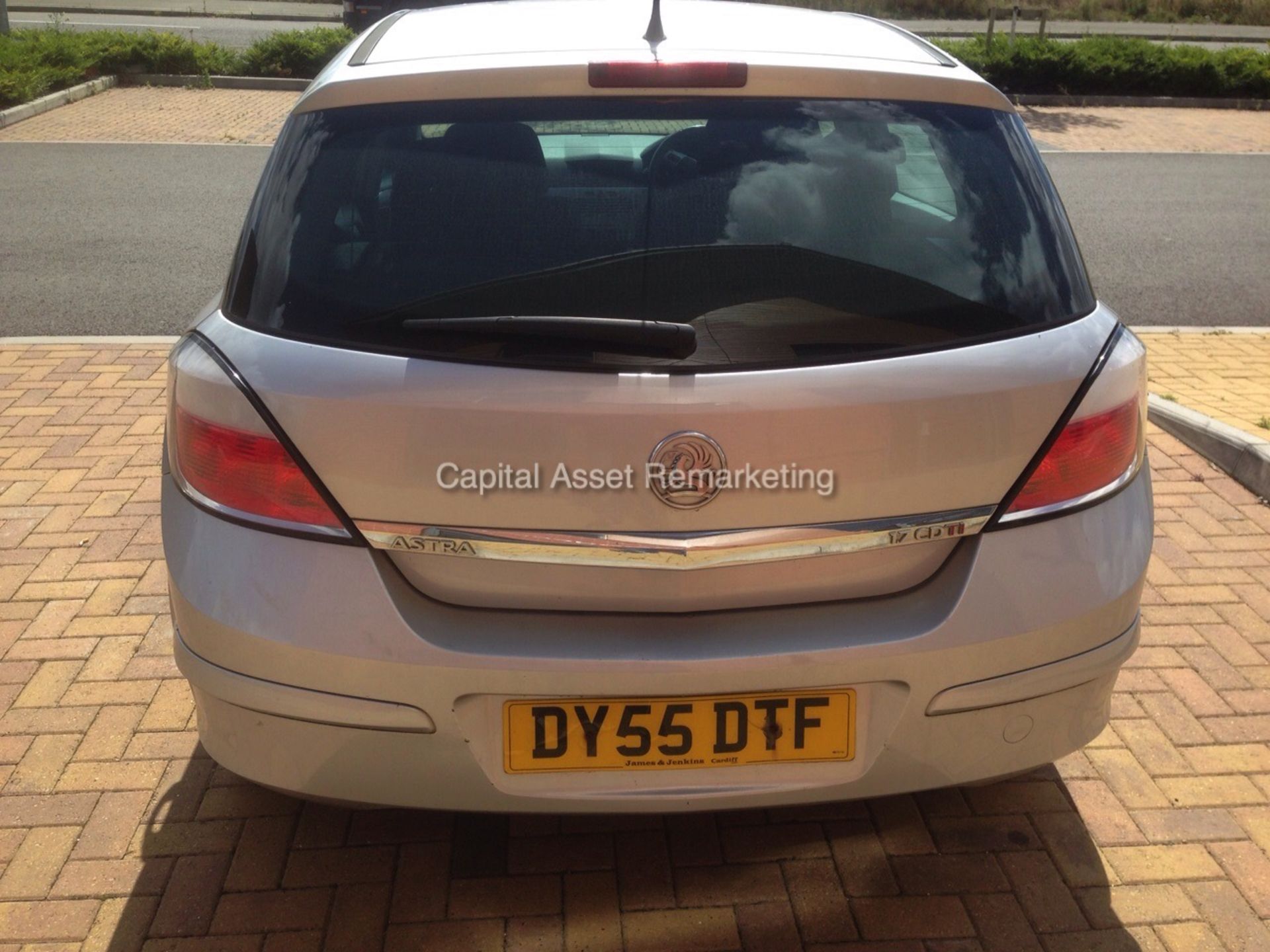 VAUXHALL ASTRA 'SXI' 1.7 CDTI (2005 '55 REG') 5 DOOR HATCHBACK  (NO VAT - SAVE 20%) - Image 4 of 9