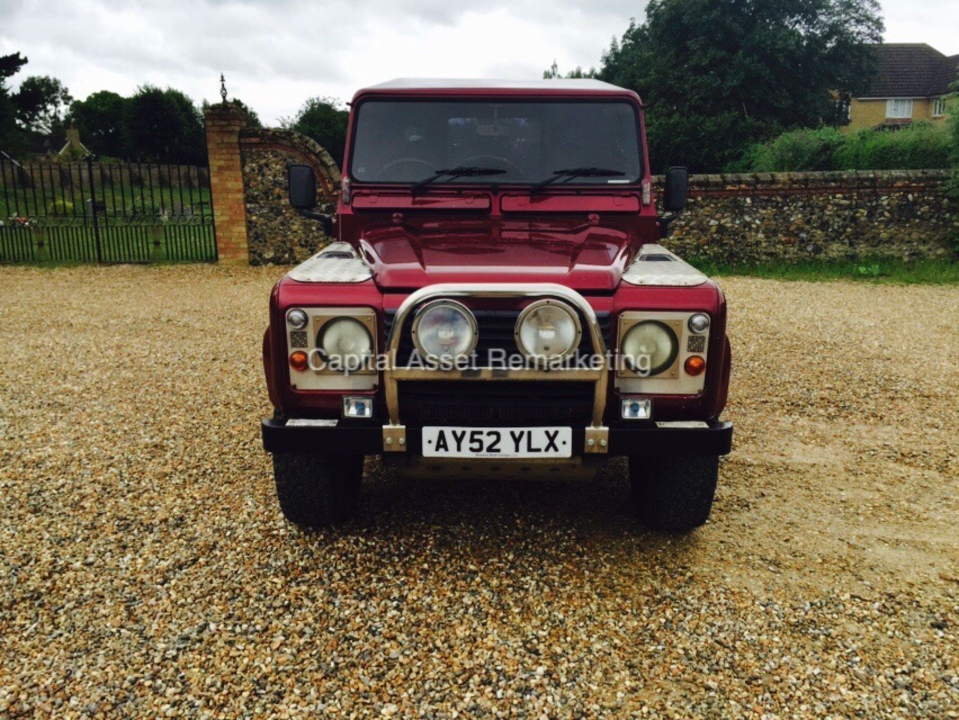 LAND ROVER DEFENDER 90 COUNTY 'TD5' (2002 - 52 REG)   **AIR CON - METALLIC**   (NO VAT - SAVE 20%) - Image 3 of 8