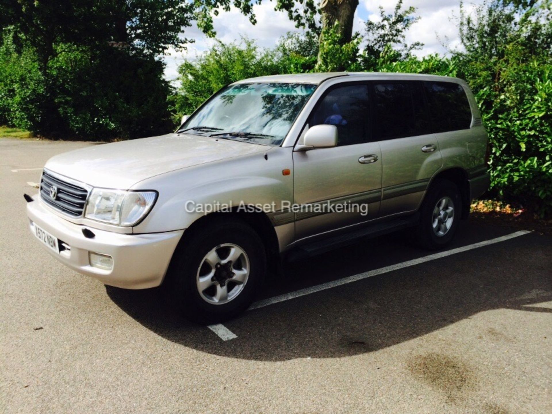 TOYOTA LANDCRUISER 'AMAZON' GX (2000 - X REG) 4.2 TD - LEATHER - MANUAL  (NO VAT - SAVE 20%) - Image 3 of 17