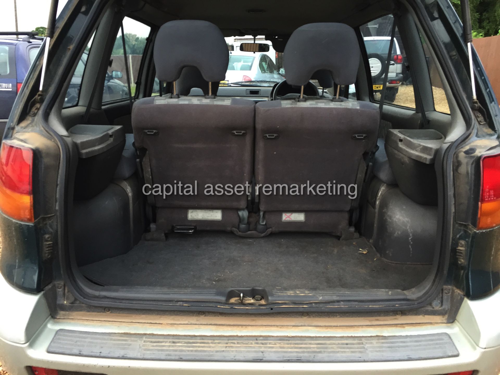 MITSUBISHI RVR 4X4 AIR CON ELEC WINDOWS ELEC MIRROIRS **AUTO**
FIRST REGISTERED IN 2000 - Image 14 of 14