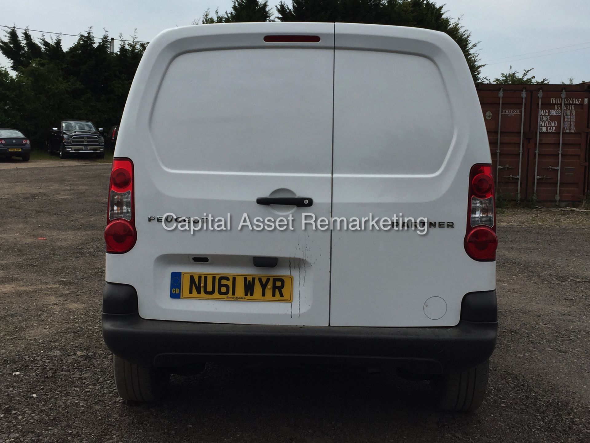PEUGEOT PARTNER 850 'S' (2011 - 61 REG) ***1 COMPANY OWNER FROM NEW*** - Image 11 of 25