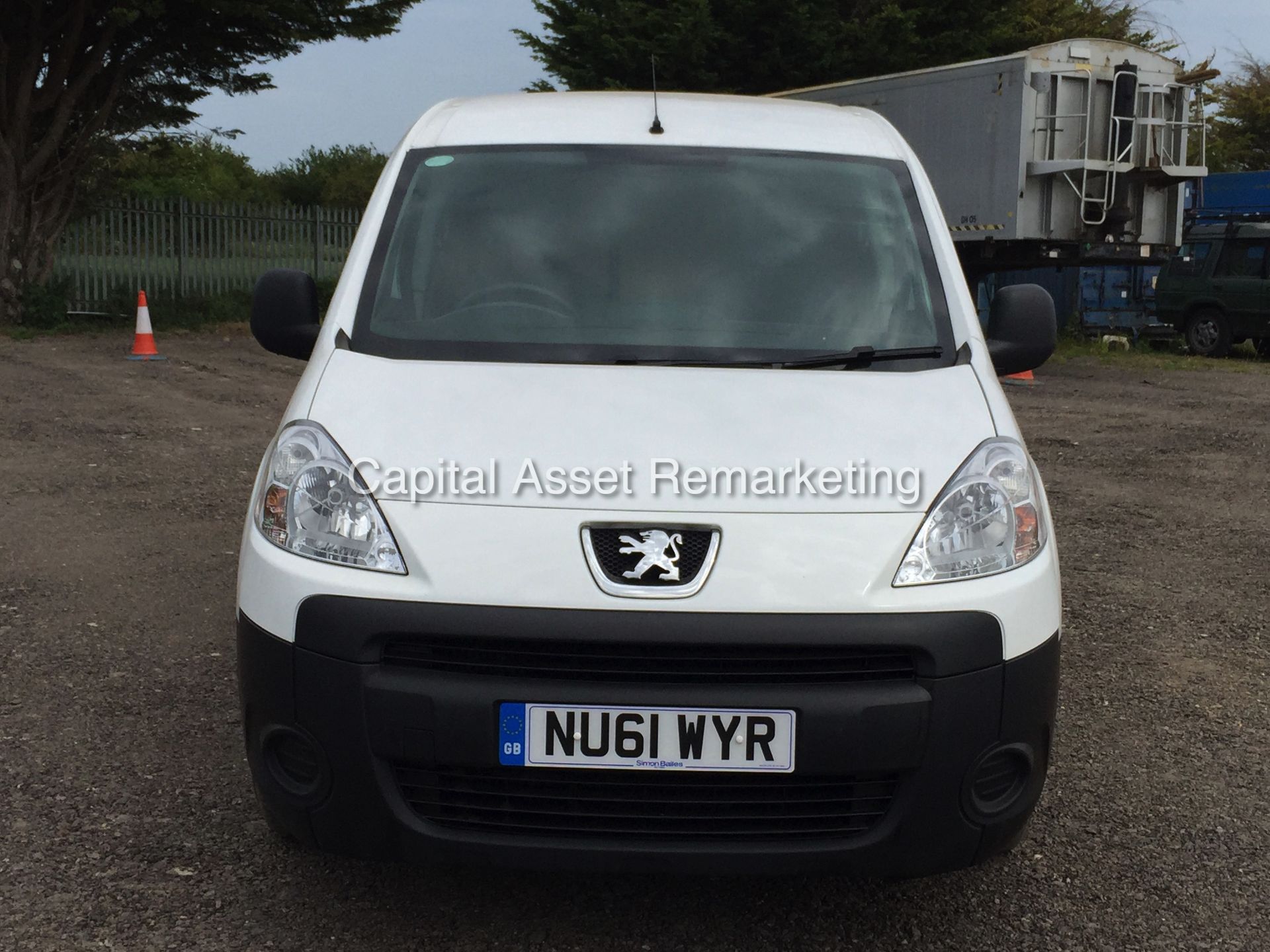 PEUGEOT PARTNER 850 'S' (2011 - 61 REG) ***1 COMPANY OWNER FROM NEW*** - Image 3 of 25