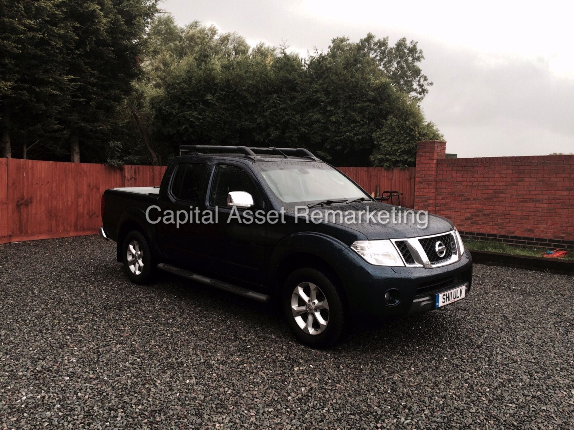 NISSAN NAVARA 'TEKNA' DOUBLE CAB PICK-UP (2011 - 11 REG) 2.5 DCI - 188 PS - 6 SPEED - LEATHER - A/C - Image 7 of 12