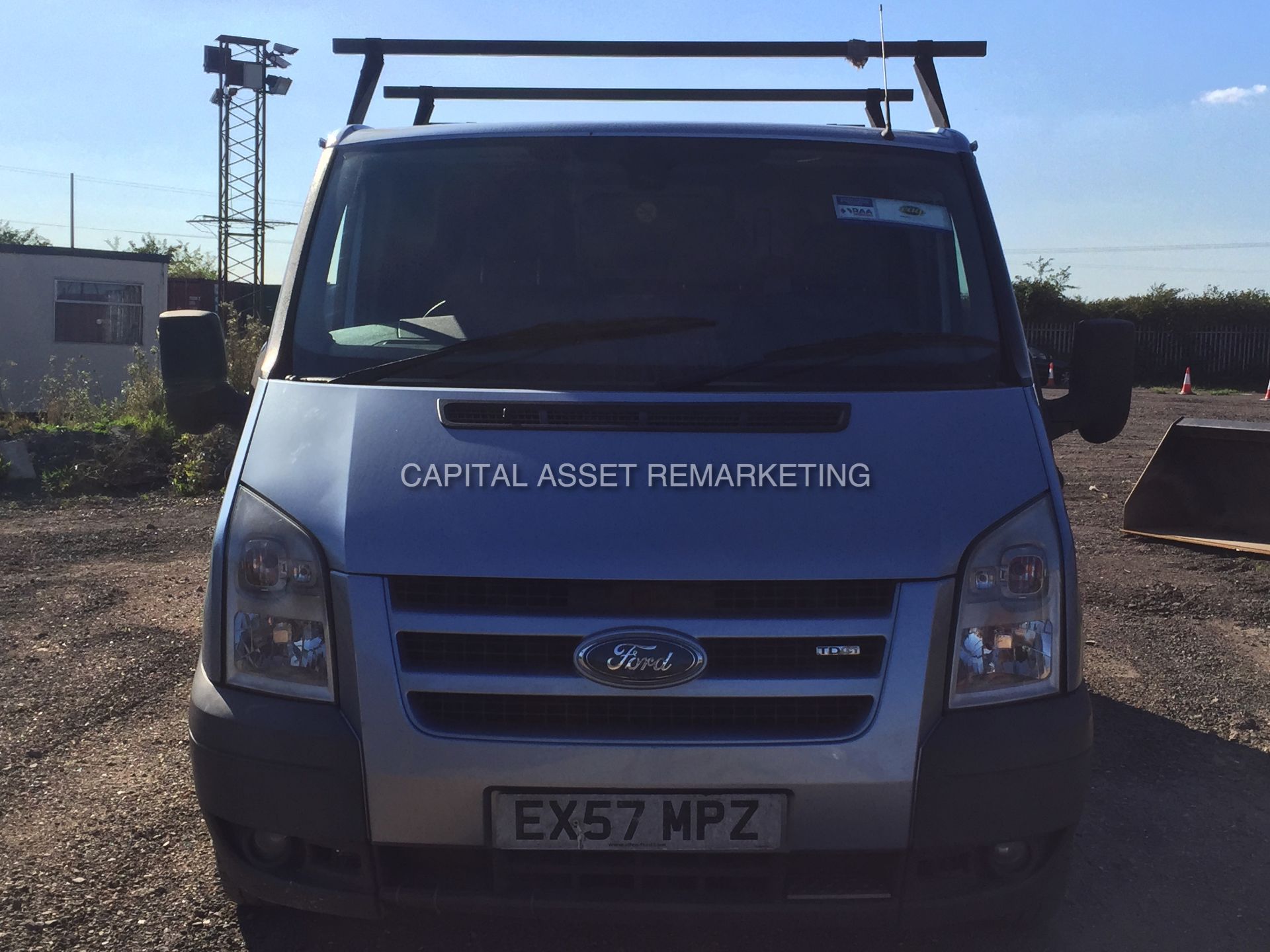 FORD TRANSIT SWB (2007 - 57 REG) 2.2 TDCI - 110 PS - 5 SPEED  (NO VAT - SAVE 20%) - Image 2 of 10