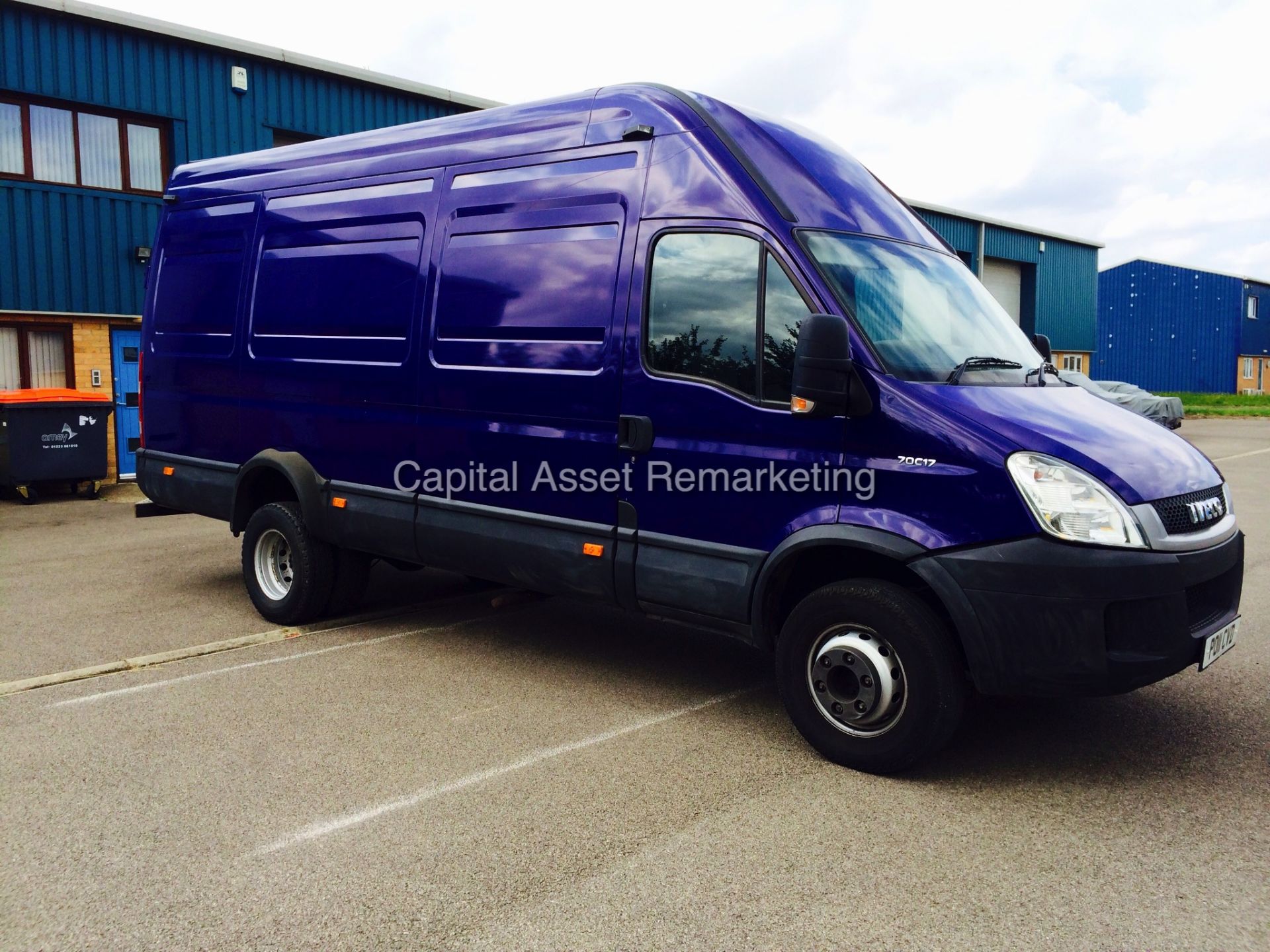 IVECO DAILY 70C17 LWB HI-ROOF 'JUMBO' (2011 - 11 REG) 3.0 EEV - 170 BHP - 6 SPEED (NEW SHAPE) - Image 3 of 16