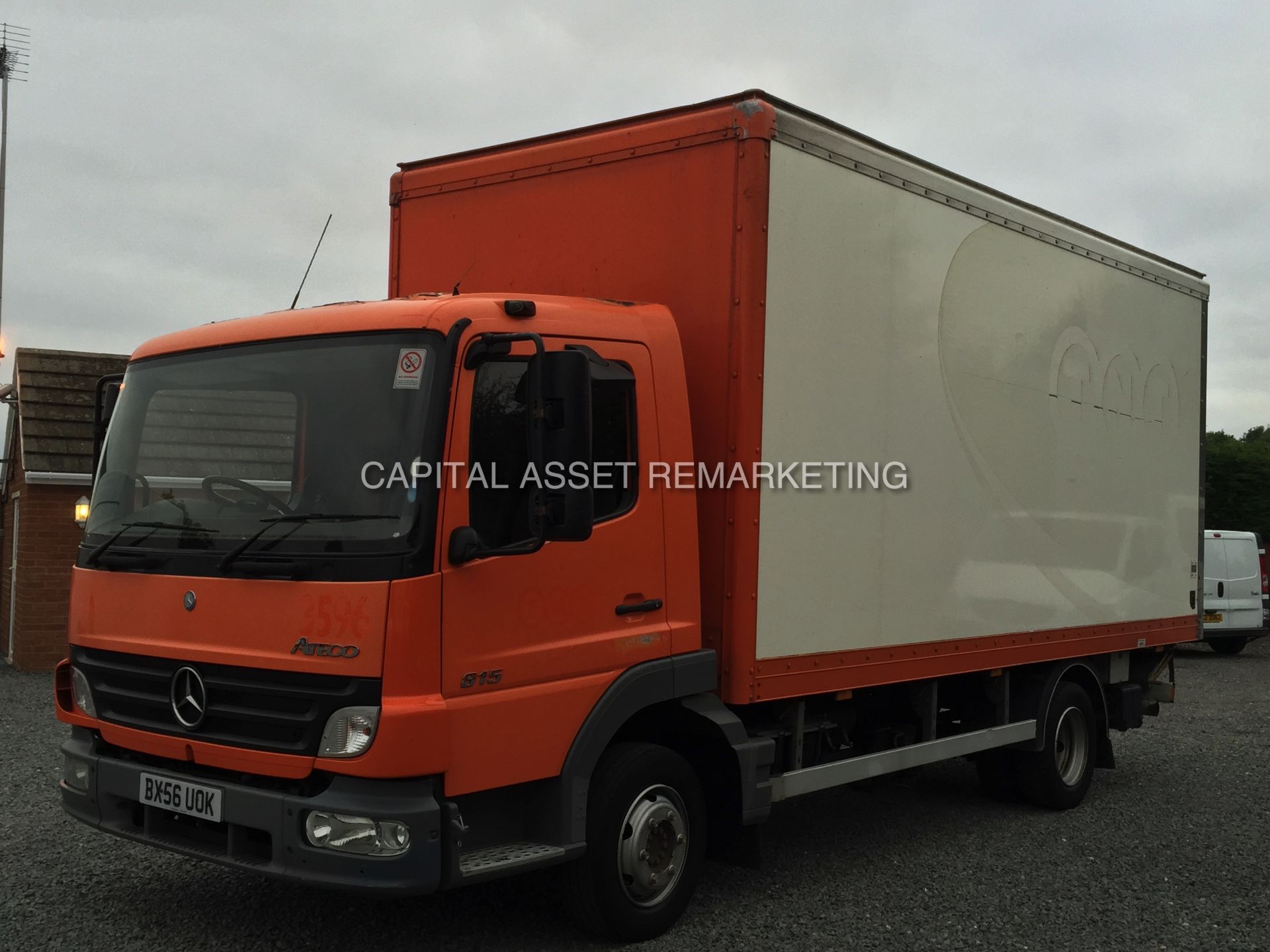 MERCEDES ATEGO 815 (2006 - 56 REG) 18 FT BOX LORRY **TUCK-AWAY TAIL LIFT** - Image 3 of 11