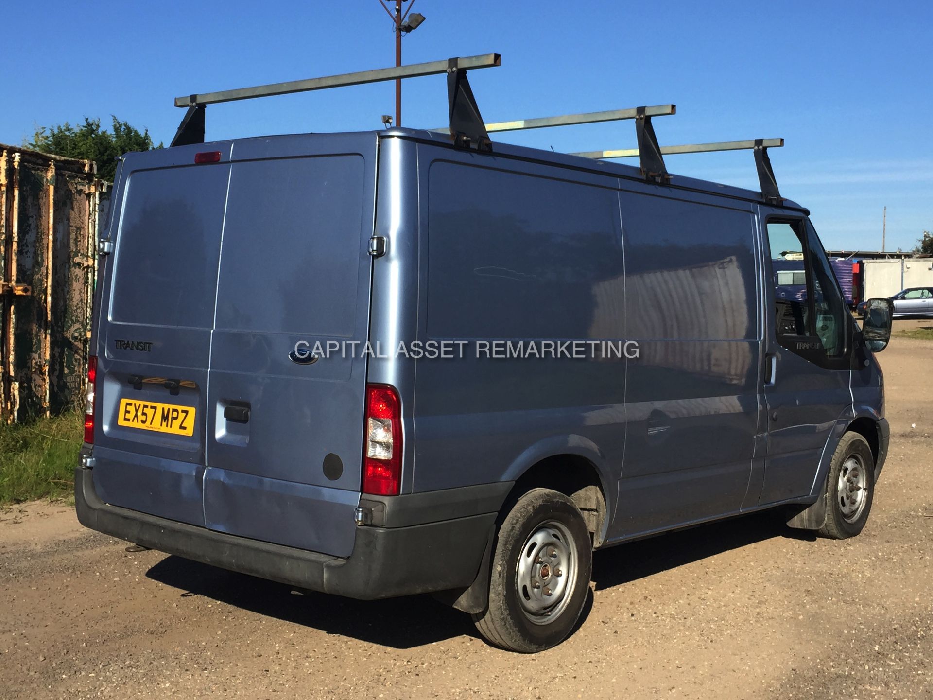 FORD TRANSIT SWB (2007 - 57 REG) 2.2 TDCI - 110 PS - 5 SPEED  (NO VAT - SAVE 20%) - Image 6 of 10