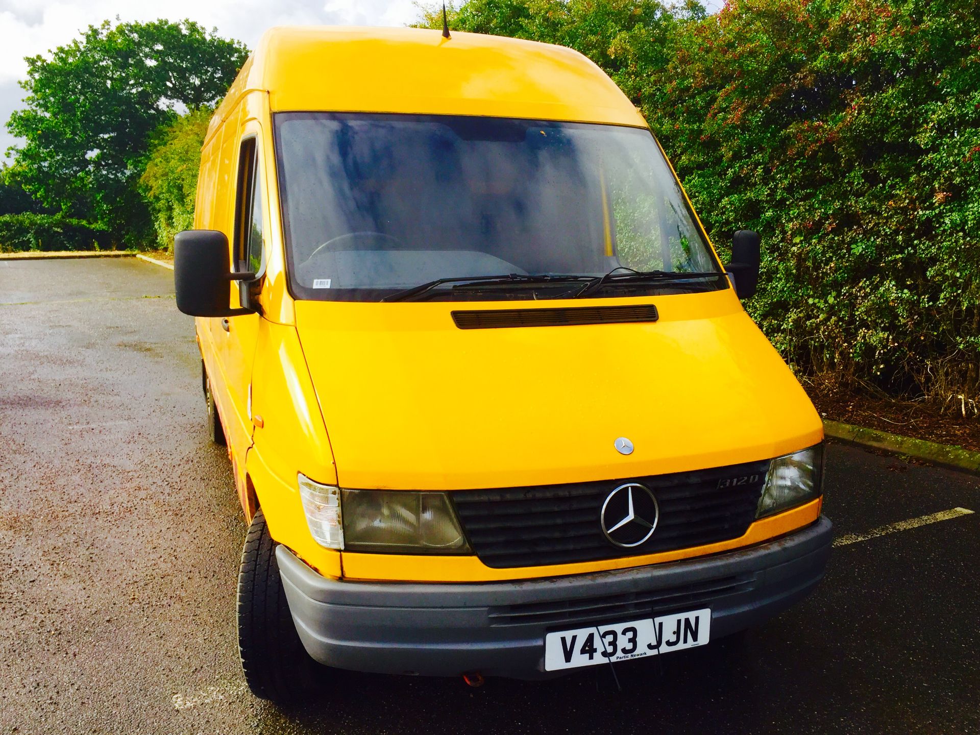 MERCEDED SPRINTER 312D 1999 (V) REG *LONG WHEEL BASE* HIGH ROOF* 3 SEATER - Image 2 of 12