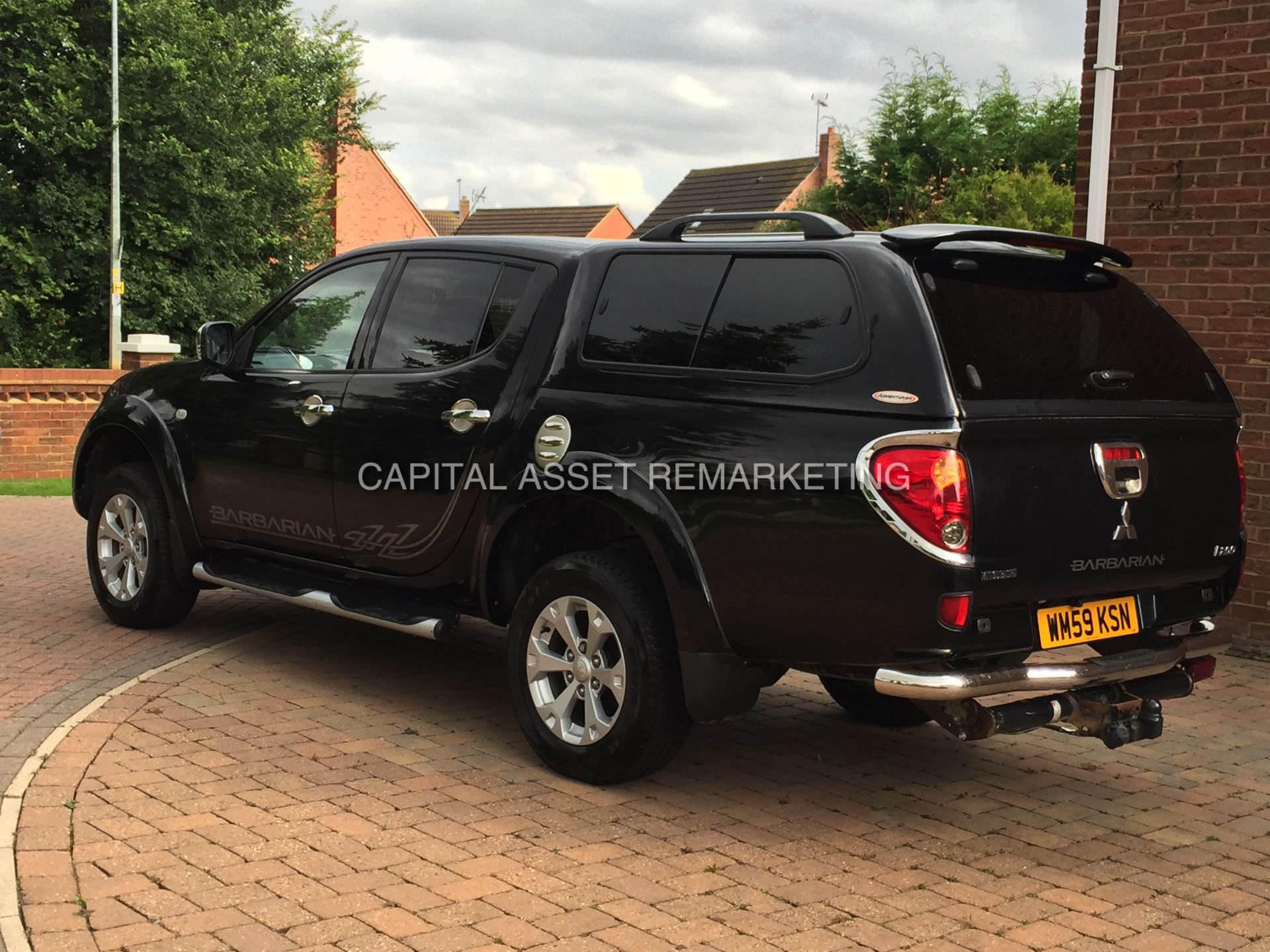 MITSUBISHI L200 'BARBARIAN' (2010 - 59 REG) 2.5 DI-D - AUTO - LEATHER - SAT NAV  - D/CAB  (TOP SPEC) - Image 3 of 19