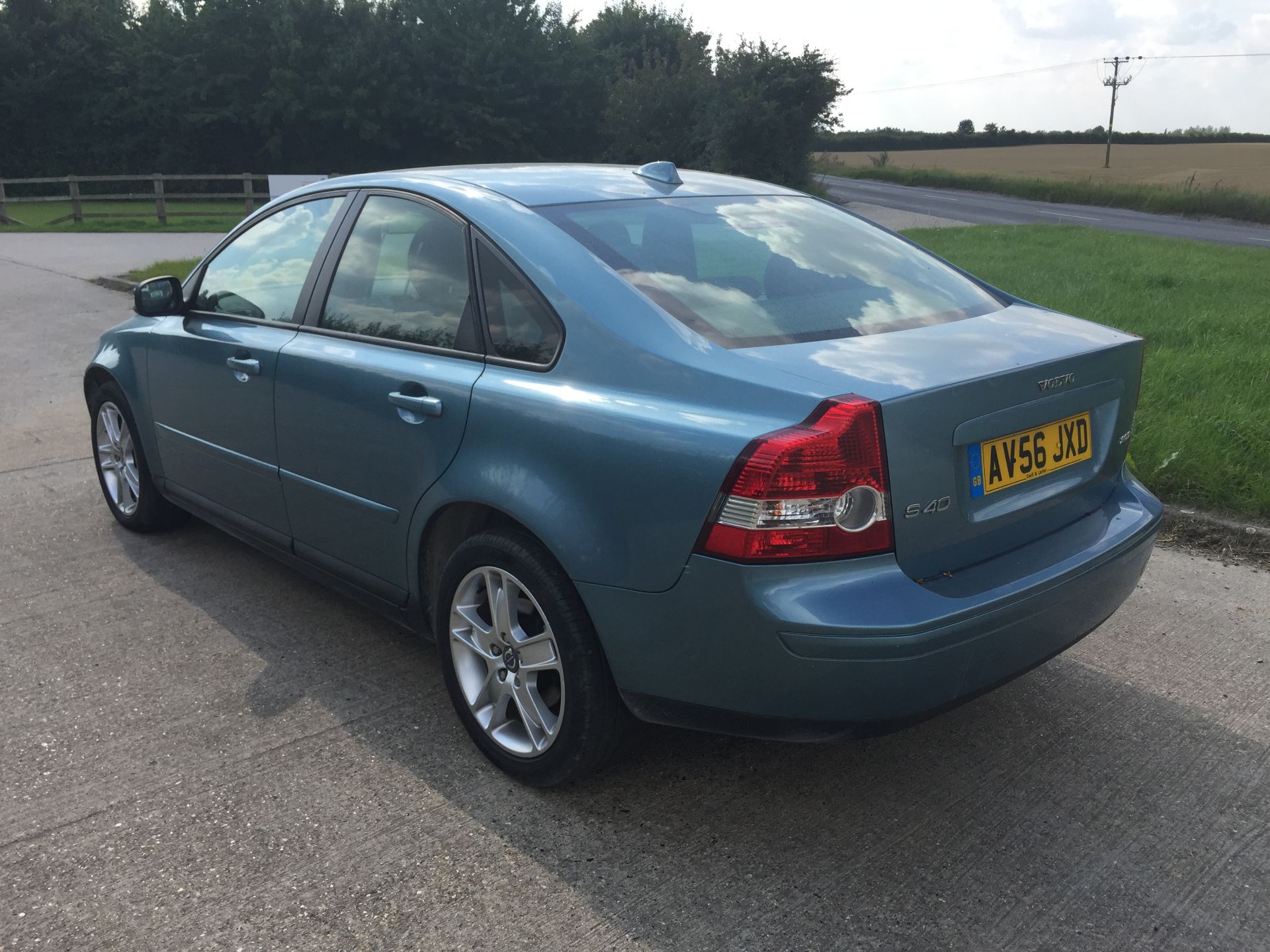 VOLVO S40 2.0 D 2006 (56) REG *AIR CON* CLIMATE CONTROL  6 SPEED GEARBOX CRUISE CONTROL FULL LEATHER - Image 4 of 14