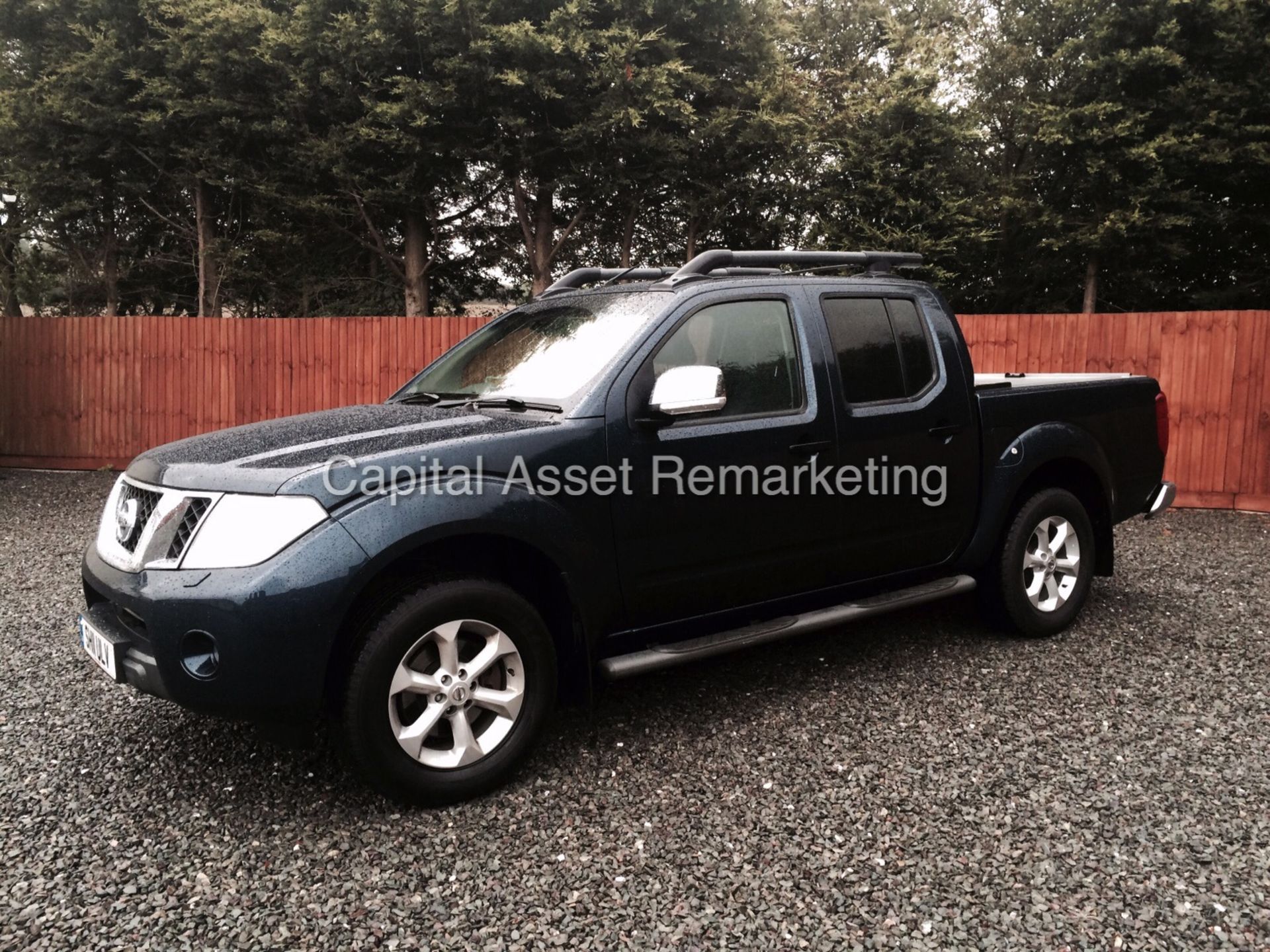 NISSAN NAVARA 'TEKNA' DOUBLE CAB PICK-UP (2011 - 11 REG) 2.5 DCI - 188 PS - 6 SPEED - LEATHER - A/C