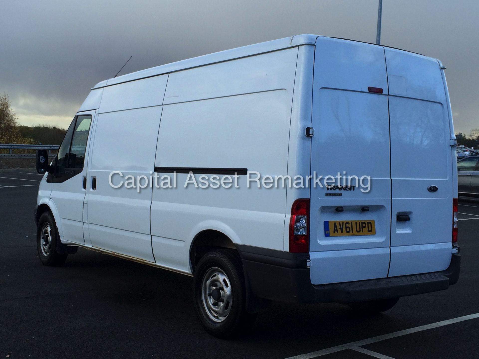 ON SALE ! FORD TRANSIT 2.2TDCI 100psi - 6 SPEED LWB (2012 MODEL) NEWER SHAPE - (NO VAT - SAVE 20%) - Image 5 of 16