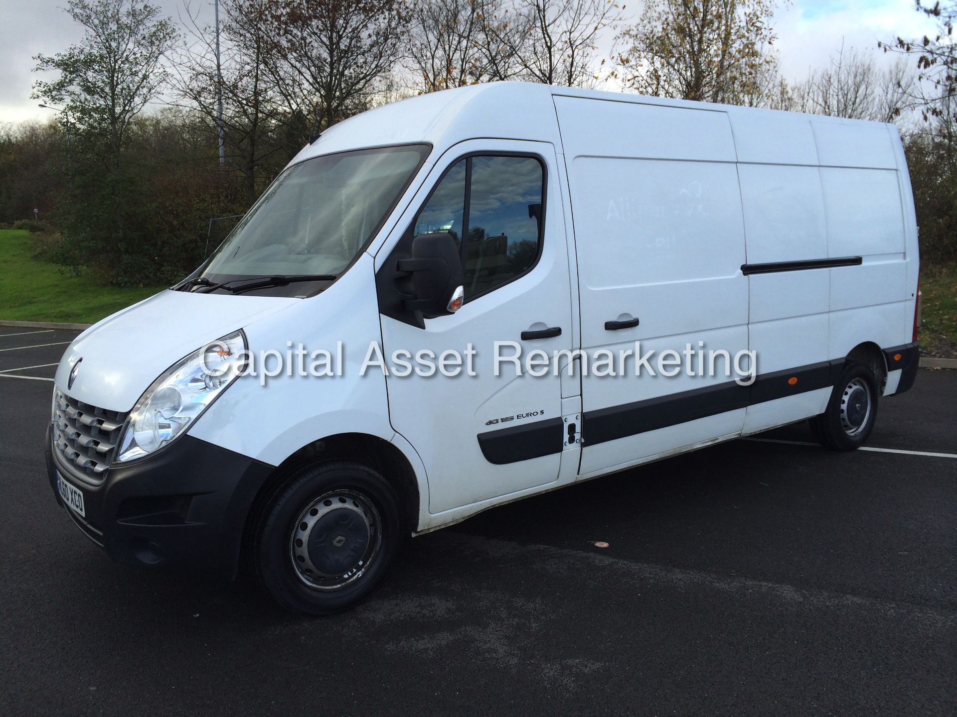 ON SALE ! RENAULT MASTER 2.3DCI 125BHP 6 SPEED EURO LWB (2011 MODEL - 60 REG) NEW SHAPE - SAT NAV