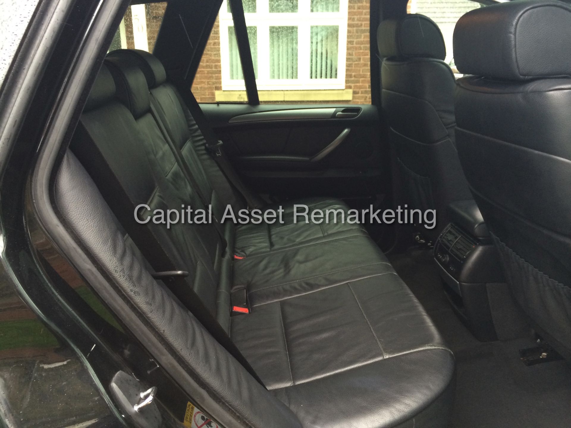 ON SALE ! BMW X5 'SPORT' (2004 - 04 REG) 3.0 DIESEL - AUTO - LEATHER -SAT NAV - TV (NO VAT-SAVE 20%) - Image 15 of 20