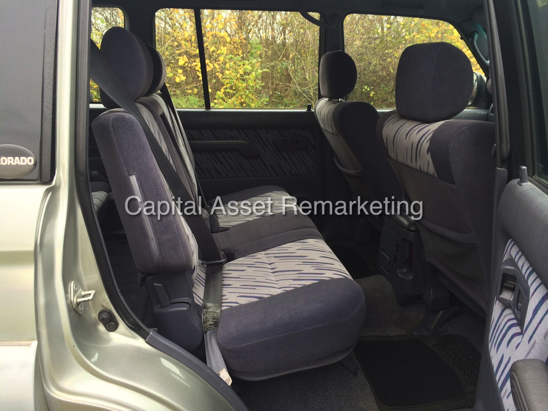 TOYOTA LANDCRUISER COLORADO 'GX AUTO' 3.0Ltr TD (1999 - T REG) 7 SEATER - AIR CON - NO VAT TO PAY !! - Image 17 of 23