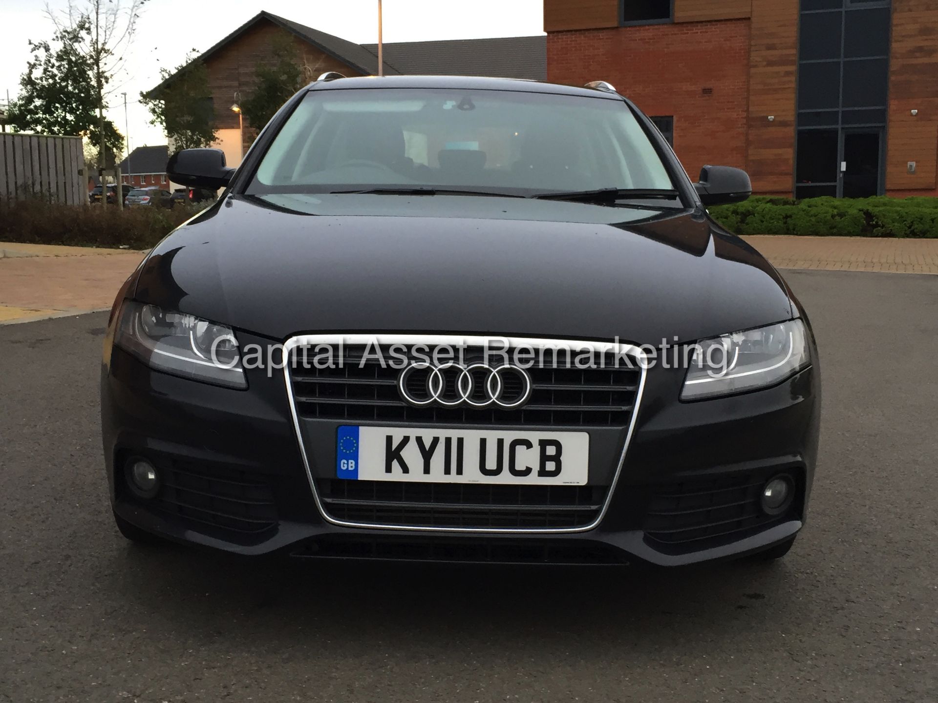 ON SALE ! AUDI A4 'AVANT' SE - 11 REG - 2.0 TDI - STOP / START 'SPECIAL EQUIPMENT' (NO VAT-SAVE 20%) - Image 8 of 20