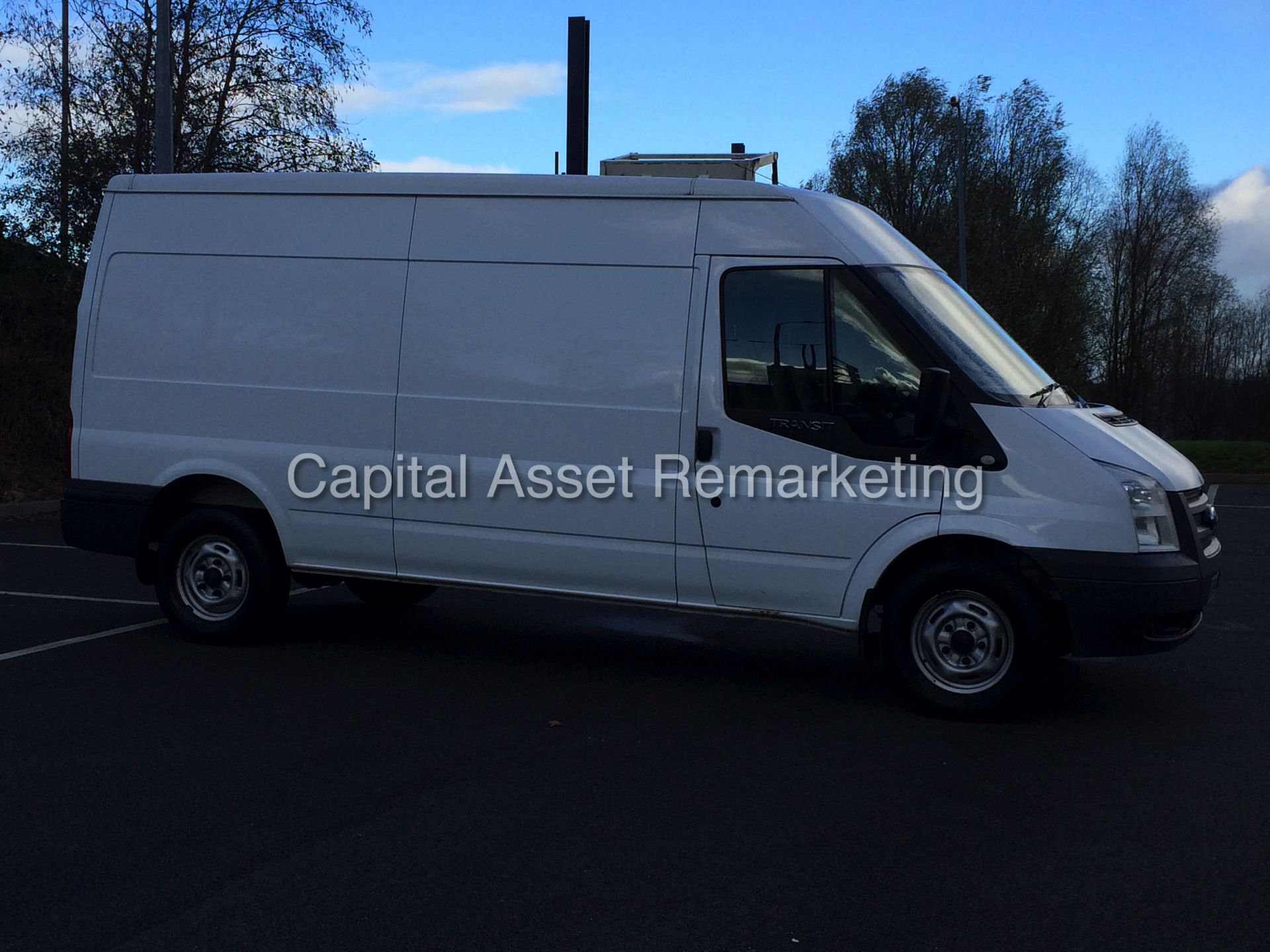 ON SALE ! FORD TRANSIT 2.2TDCI 100psi - 6 SPEED LWB (2012 MODEL) NEWER SHAPE - (NO VAT - SAVE 20%) - Image 8 of 16