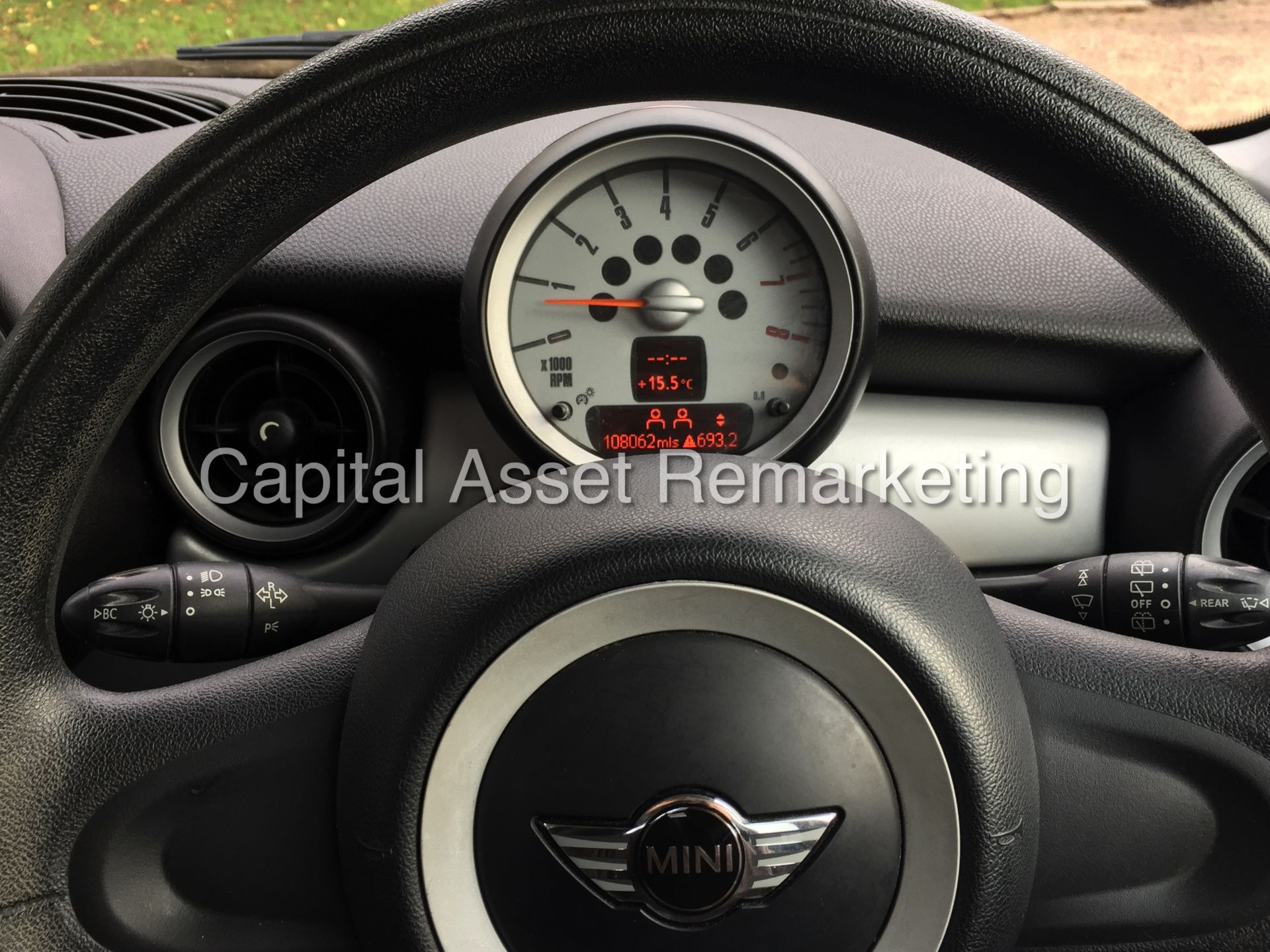 MINI 'ONE EDITION' (2008 - 58 REG) 1.4 PETROL - 6 SPEED - AIR CON - 1 FORMER KEEPER (NO VAT !!!) - Image 18 of 18