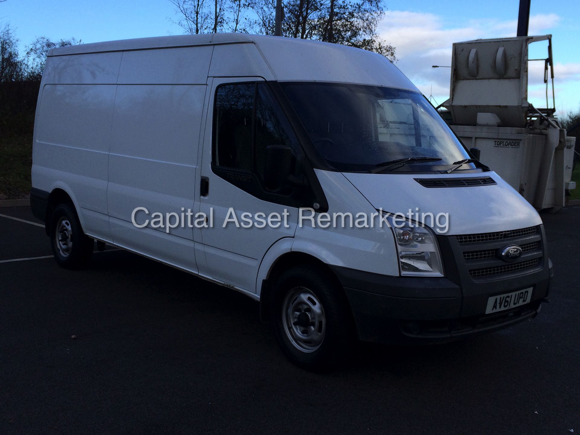 ON SALE ! FORD TRANSIT 2.2TDCI 100psi - 6 SPEED LWB (2012 MODEL) NEWER SHAPE - (NO VAT - SAVE 20%) - Image 3 of 16