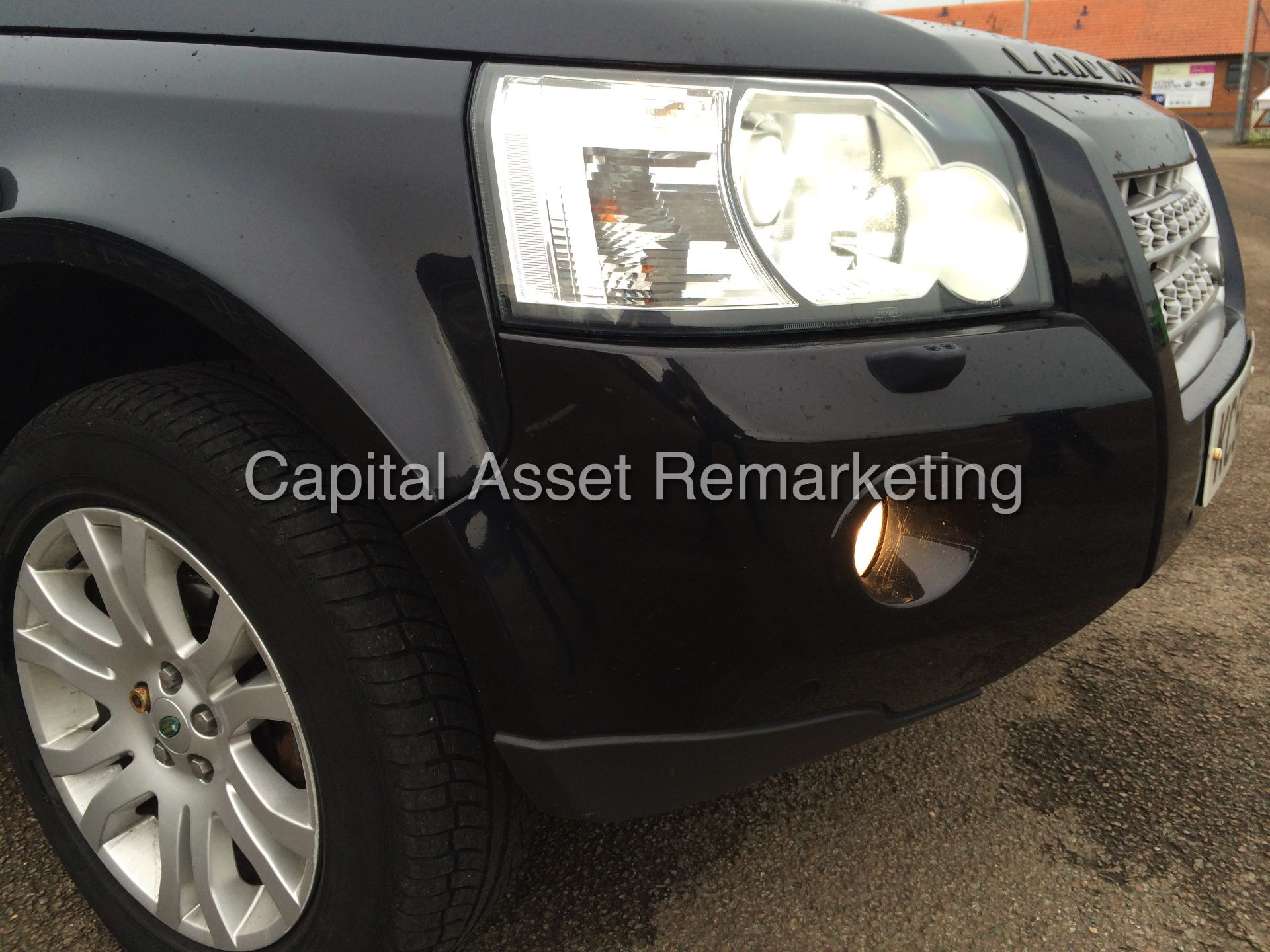 LAND ROVER FREELANDER 'HSE' TD4 (2007) TOP SPEC - LEATHER - SAT NAV - SUN ROOFS (NO VAT) NEW SHAPE ! - Image 9 of 24