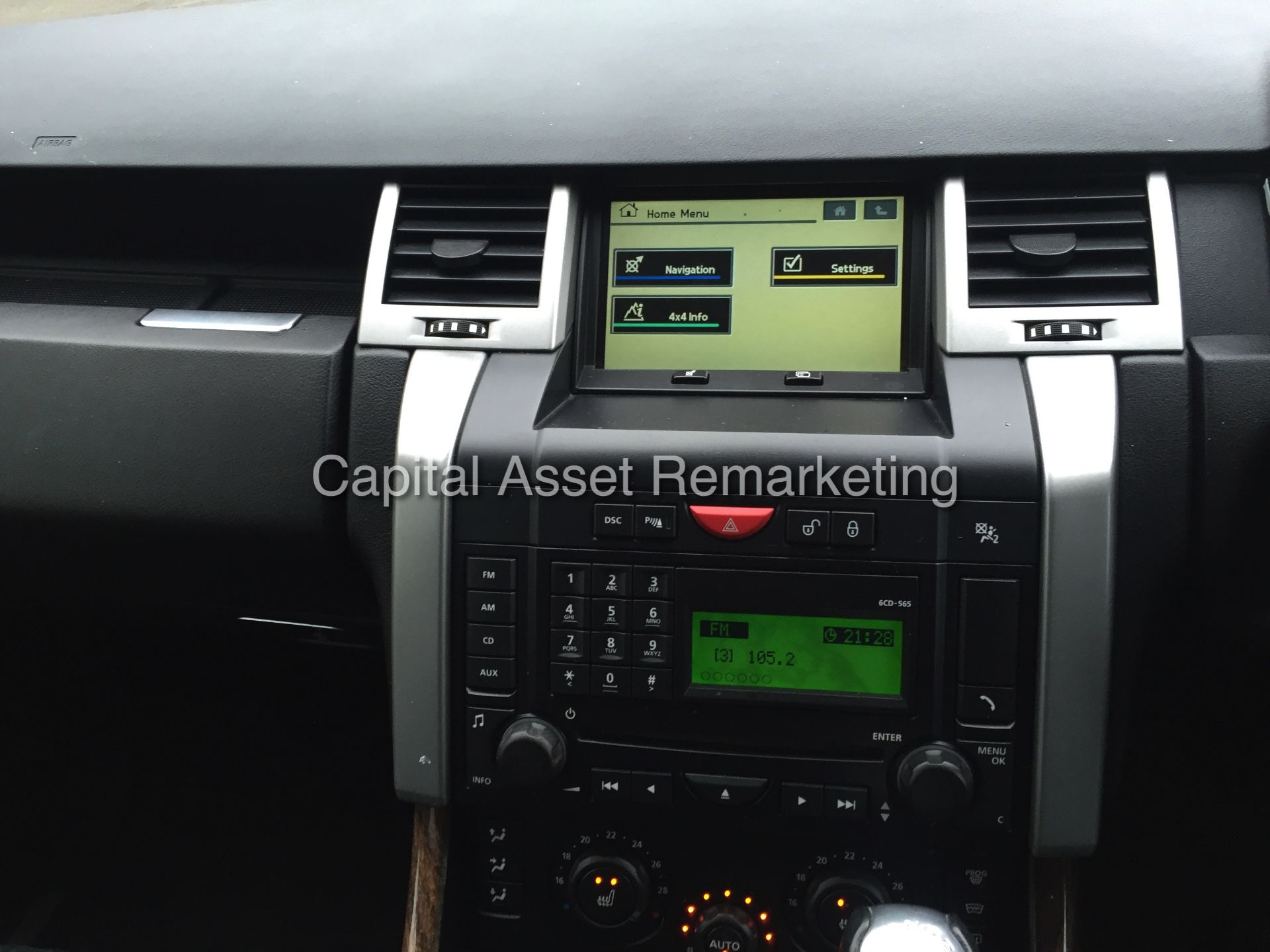 RANGE ROVER SPORT TDV6 'HSE' (2008 - 58 REG) AUTO TIP-TRONIC - LEATHER - SAT NAV (GREAT SPEC !!!) - Image 23 of 26