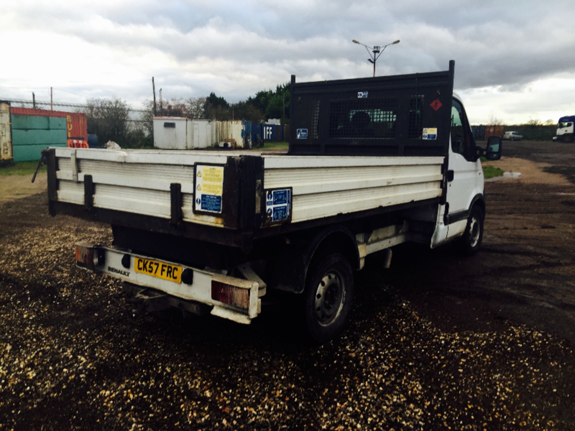 (ON SALE)RENAULT MASTER ML35 DCI **TIPPER** 2007(57) REG **AIR CON**FULL ELECTRIC PACK**SINGLE CAB** - Image 5 of 10