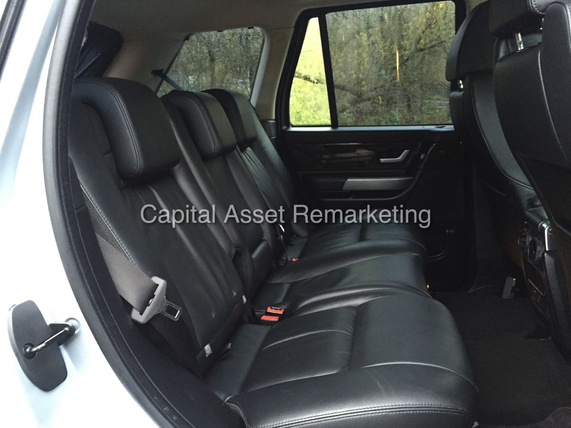 RANGE ROVER SPORT TDV6 'HSE' (2008 - 58 REG) AUTO TIP-TRONIC - LEATHER - SAT NAV (GREAT SPEC !!!) - Image 13 of 26