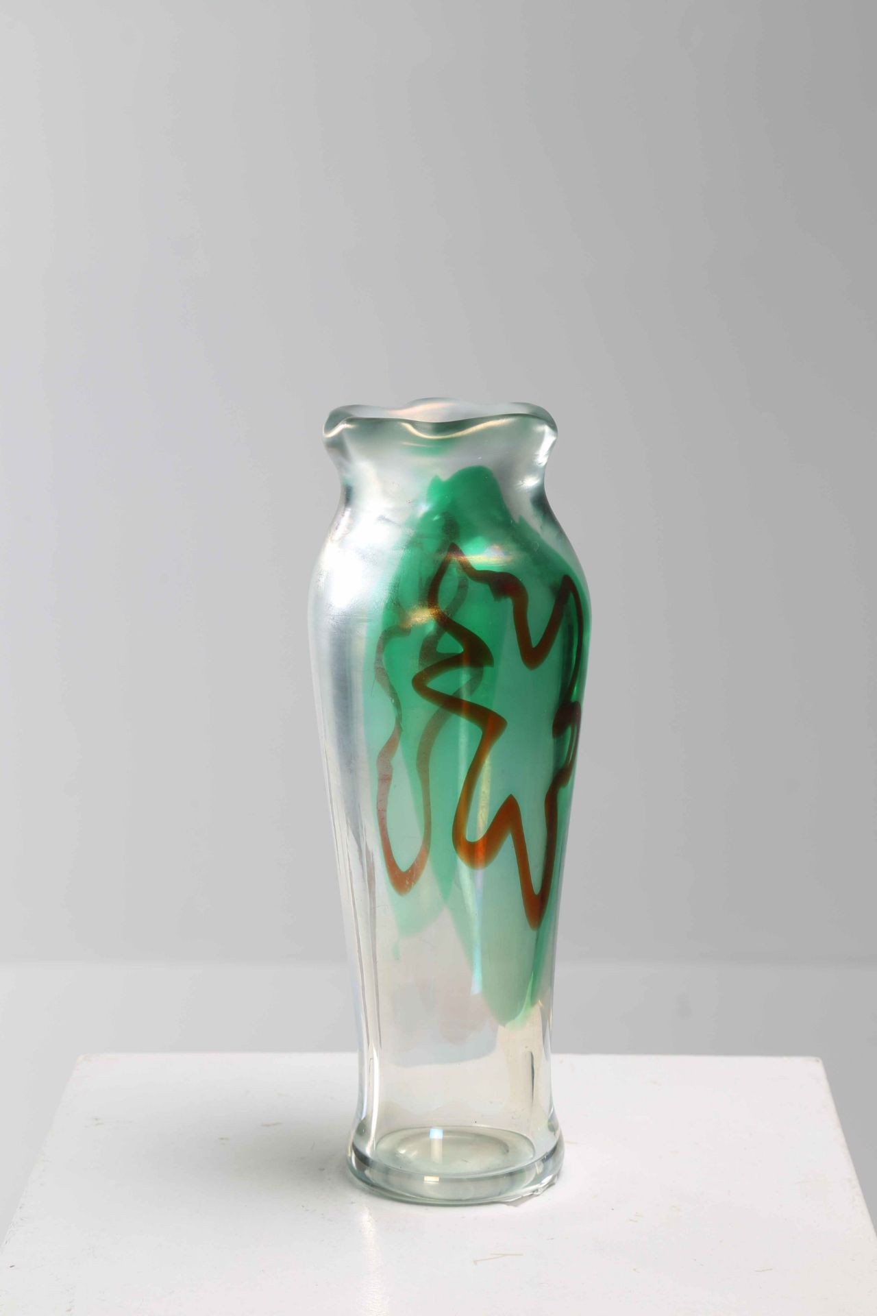 SCARPA CROCE LUIGI (1901 - 1967)
Glass vase with coloured inclusions. 
Made in the second half of