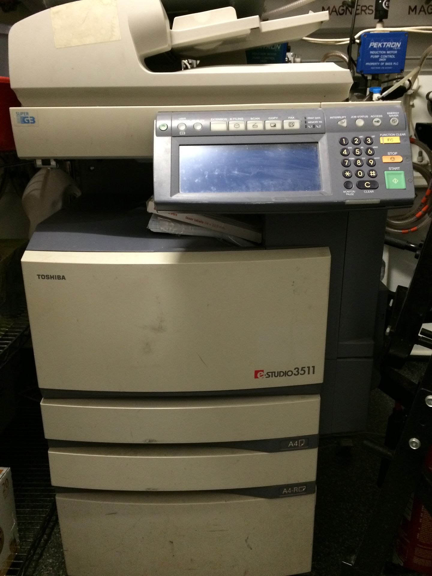 TOSHIBA E STUDIO 3511 COLOUR AND BLACK AND WHITE PHOTOCOPIER SCANNER AND FAX MACHINE UP TO A3 SIZE