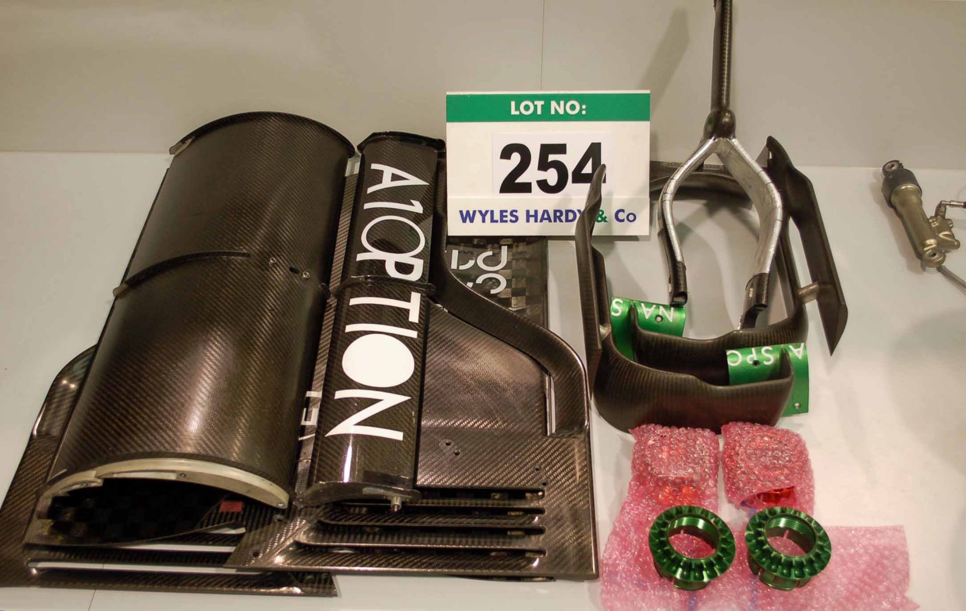 A CATERHAM F1 Formula 1 2014 Race Car, Chassis No. CT05 #2 (Shown as Car No. 10) as driven by - Image 9 of 9