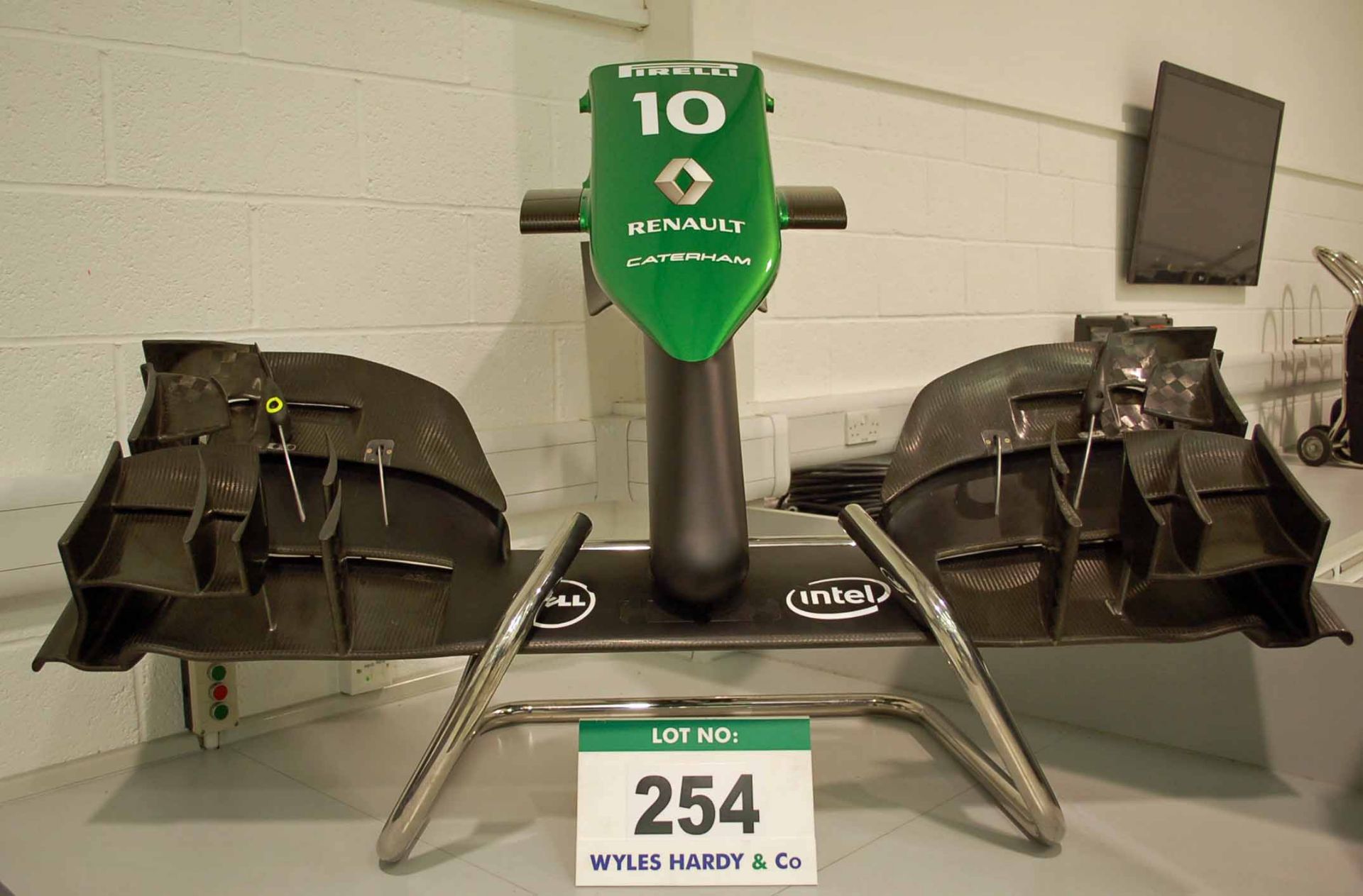 A CATERHAM F1 Formula 1 2014 Race Car, Chassis No. CT05 #2 (Shown as Car No. 10) as driven by - Image 4 of 9