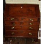 A mahogany bureau, 92.5 cm wide