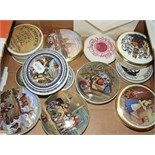 A collection of commemorative pot lids (box) Report by RB  Mostly modern Coalport copies, with