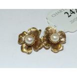 A pair of 9ct gold and pearl flowerhead