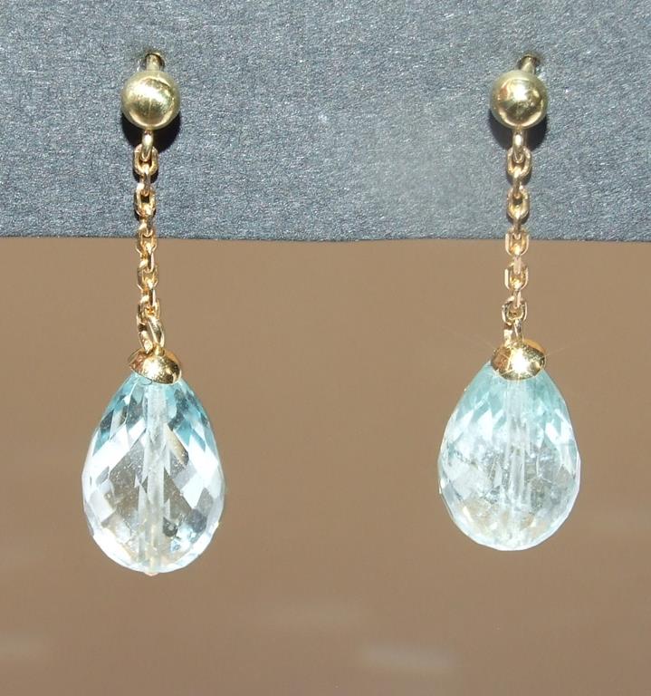 A pair of 18ct gold and briolette cut aq