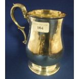 A silver baluster mug, Birmingham 1861, approx. 10.8 ozt, 16.5 cm high Condition report Report by GH