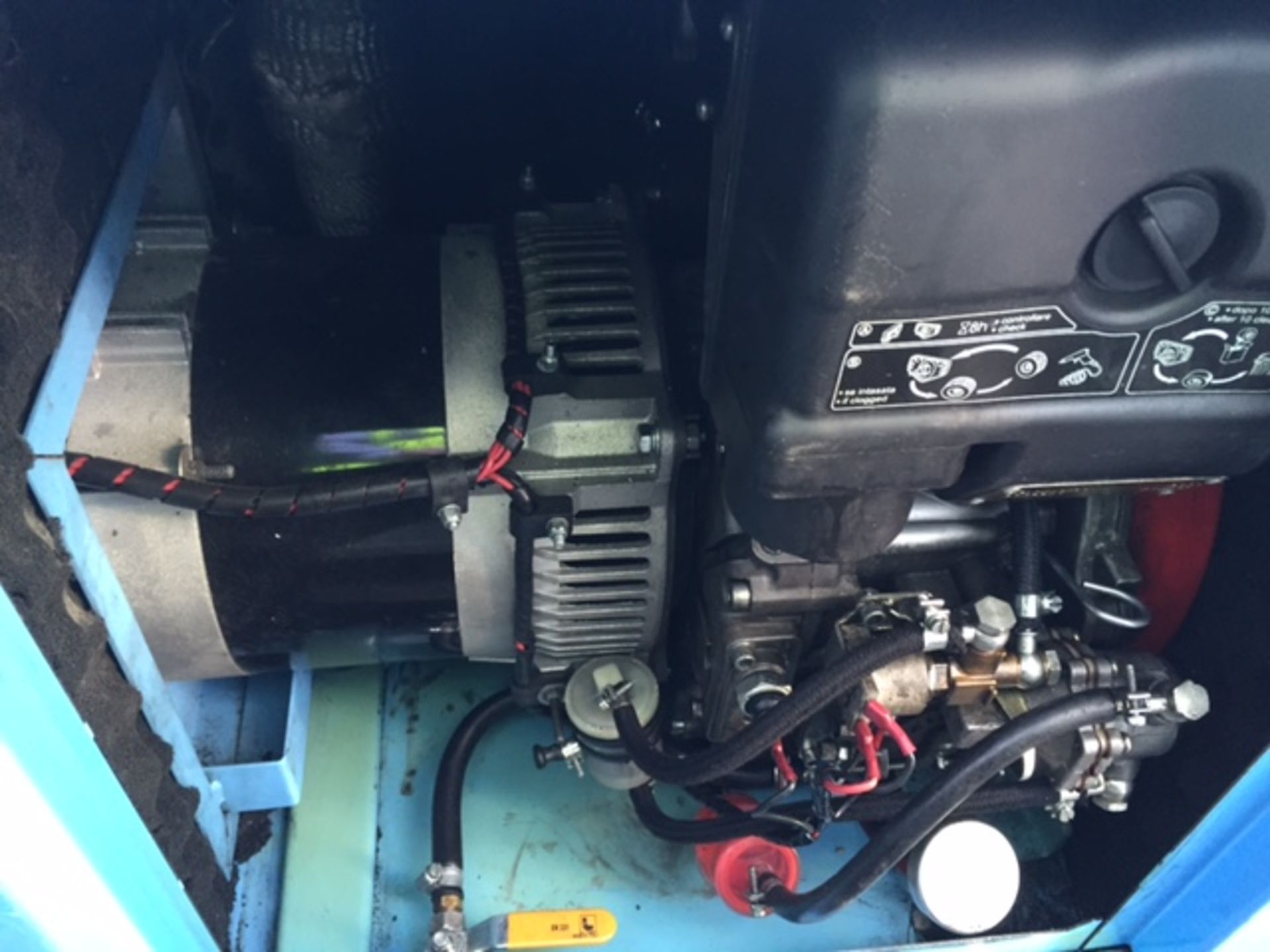 5KVA SUTTON GENERATOR - Image 3 of 4