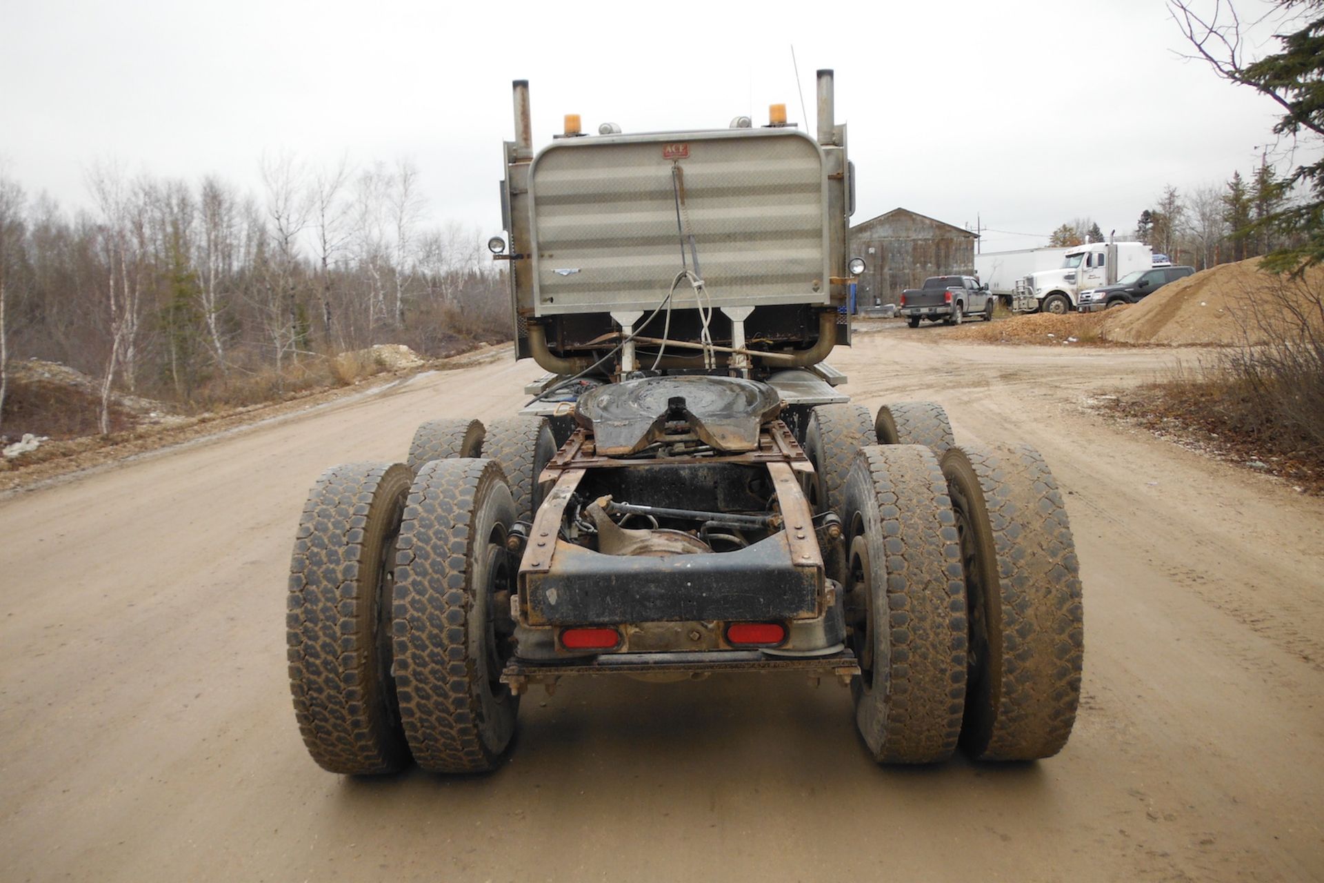 2004 Western Star - Image 3 of 10