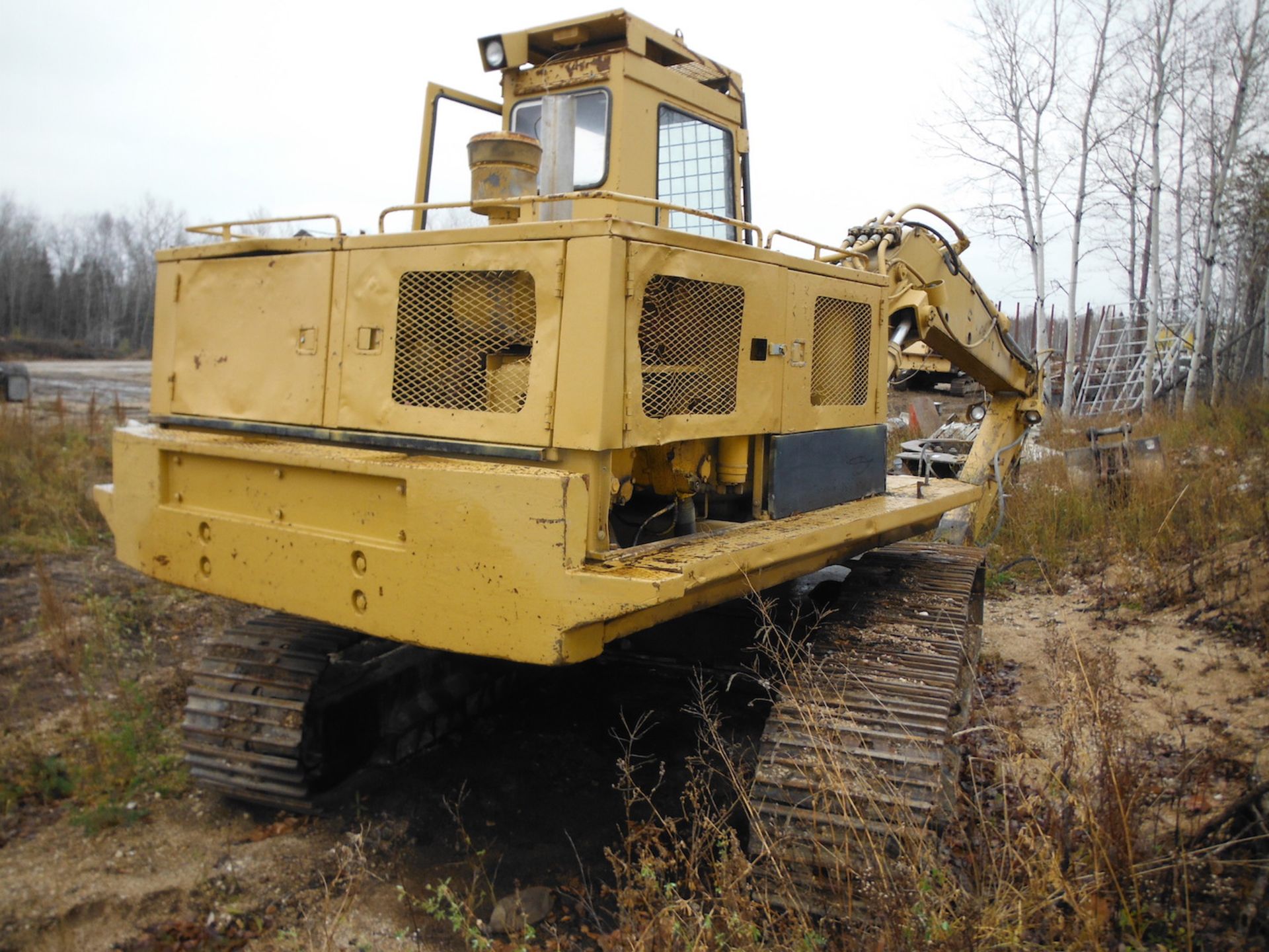 1981 Cat 225 Log Loader - Image 4 of 9