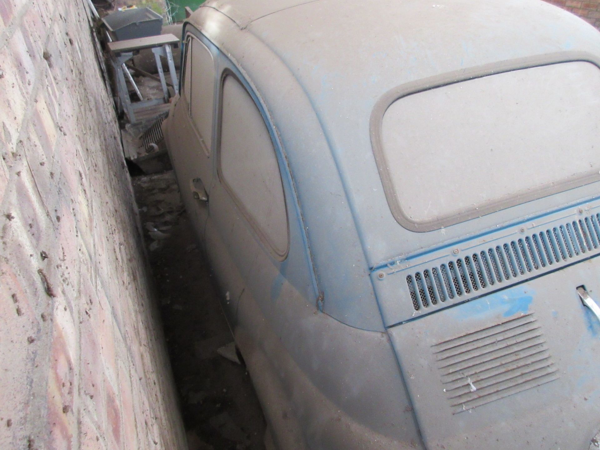 1966 497cc Fiat Nuova 500F 'Cinquecento'
 Reg. No. GCJ 665D
 Chassis No. 1072109
 
This barn find - Image 5 of 34